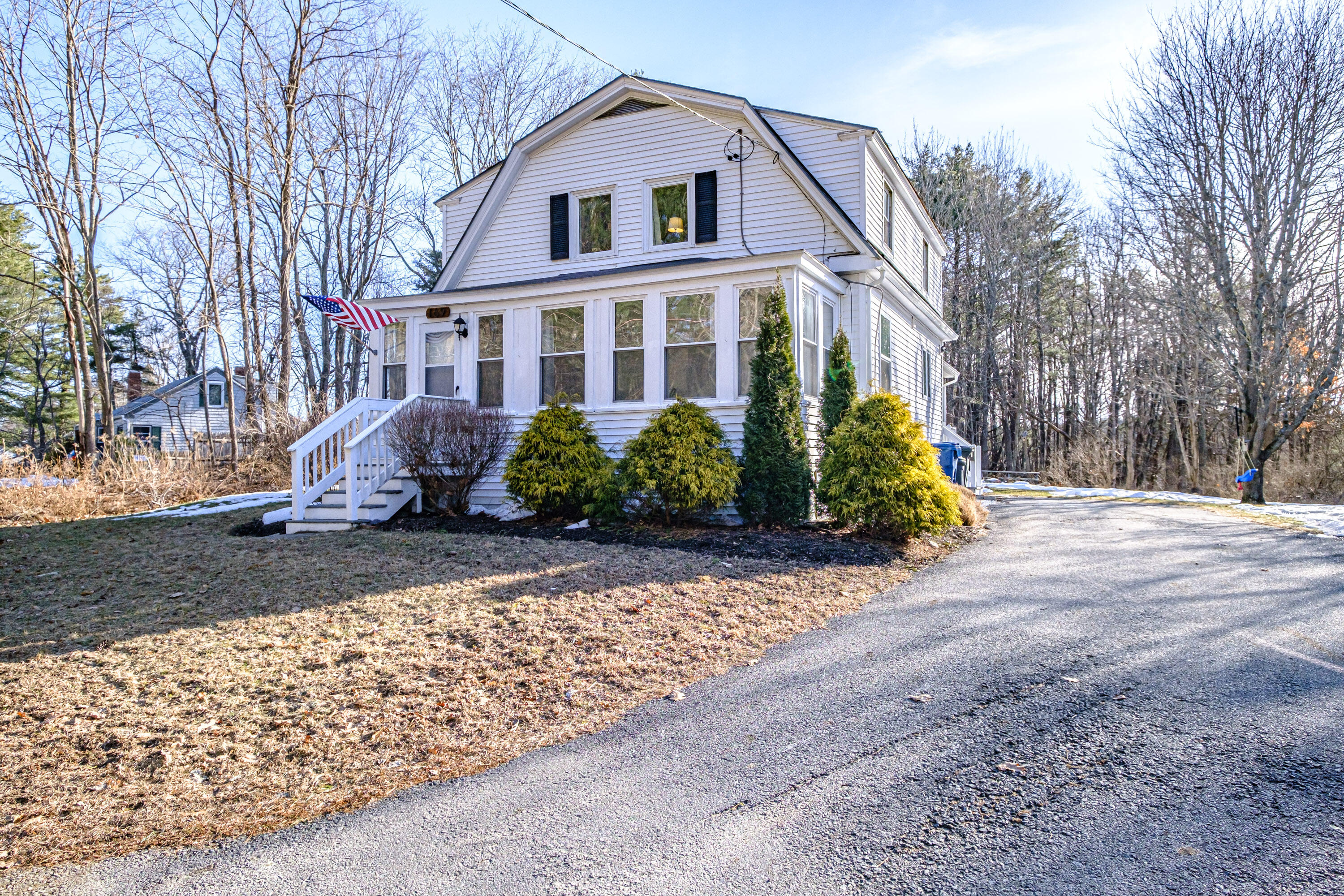 169 Ray Street Property Photo 1