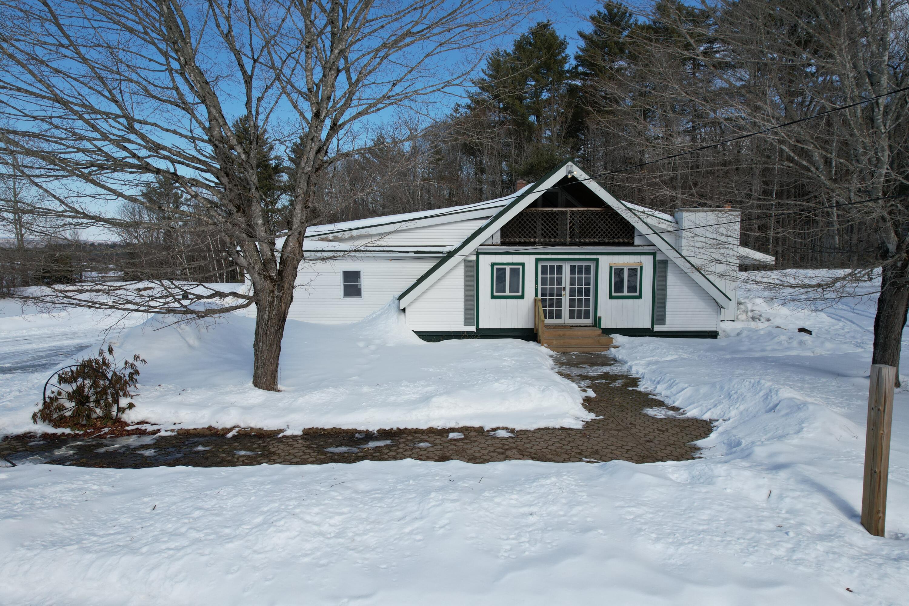 New Vineyard Real Estate Listings Main Image