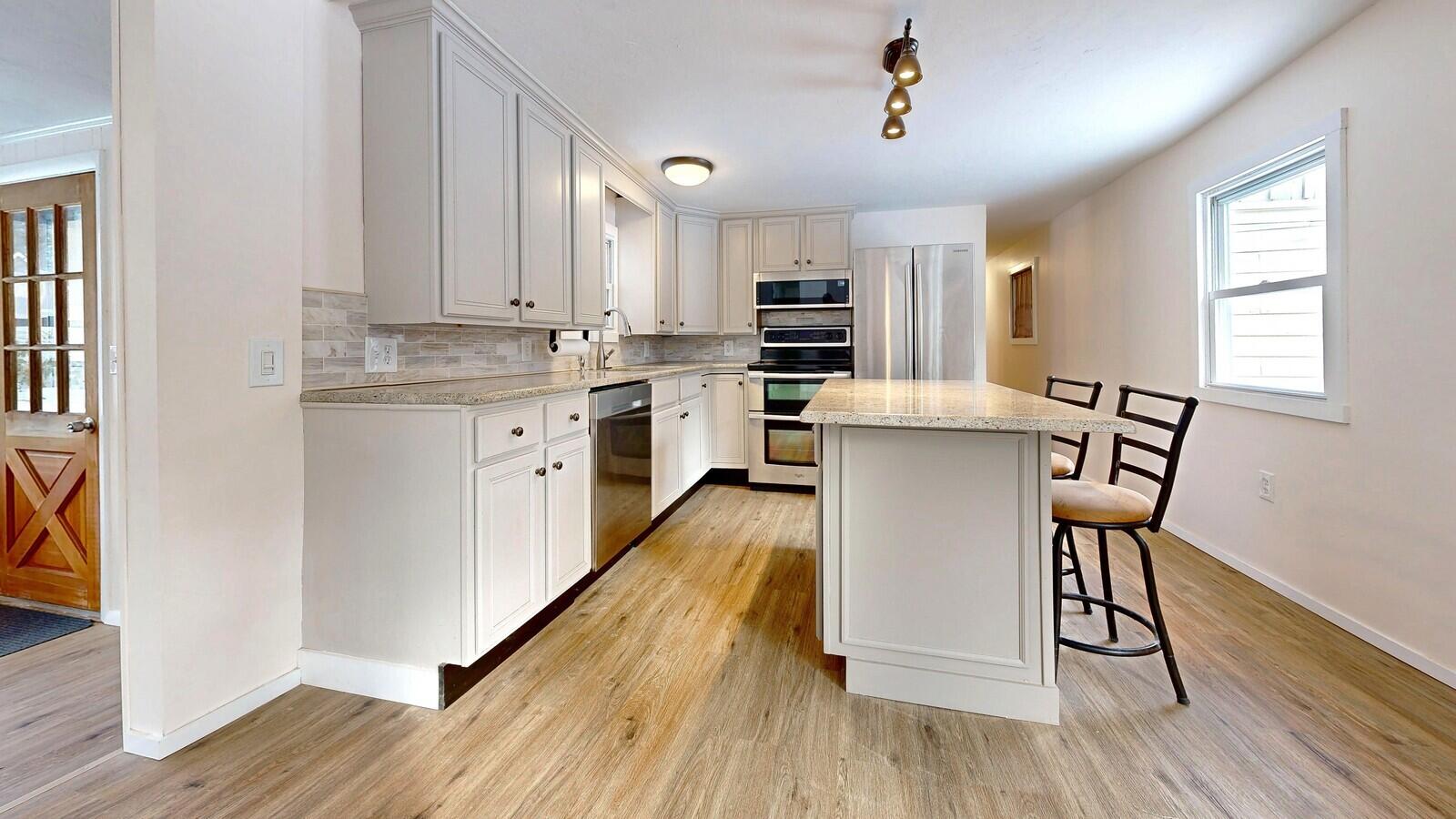 406 School Street Property Photo