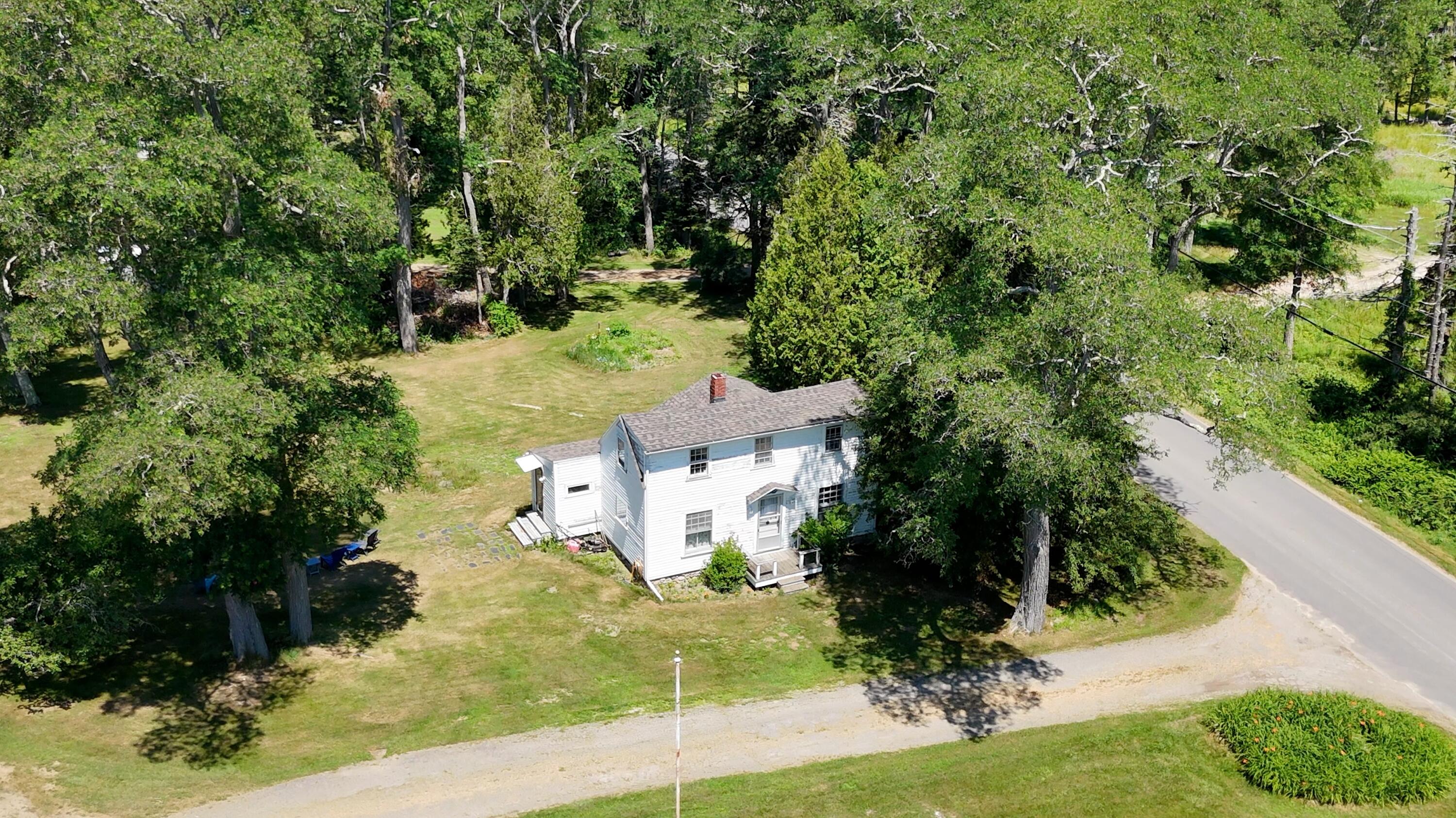 521 West Bay Road Property Photo 10