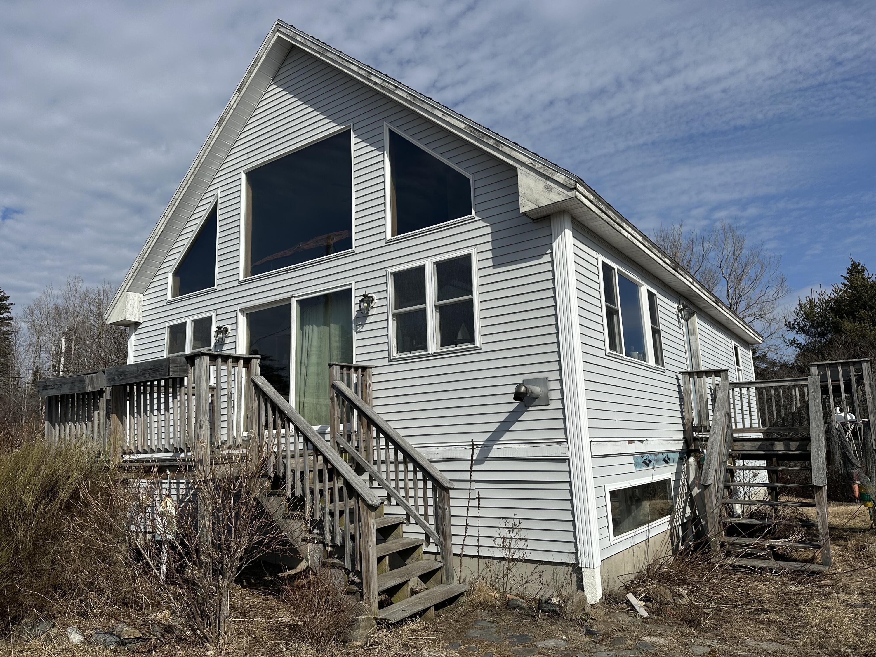 26 Clark Point Road Property Photo 1