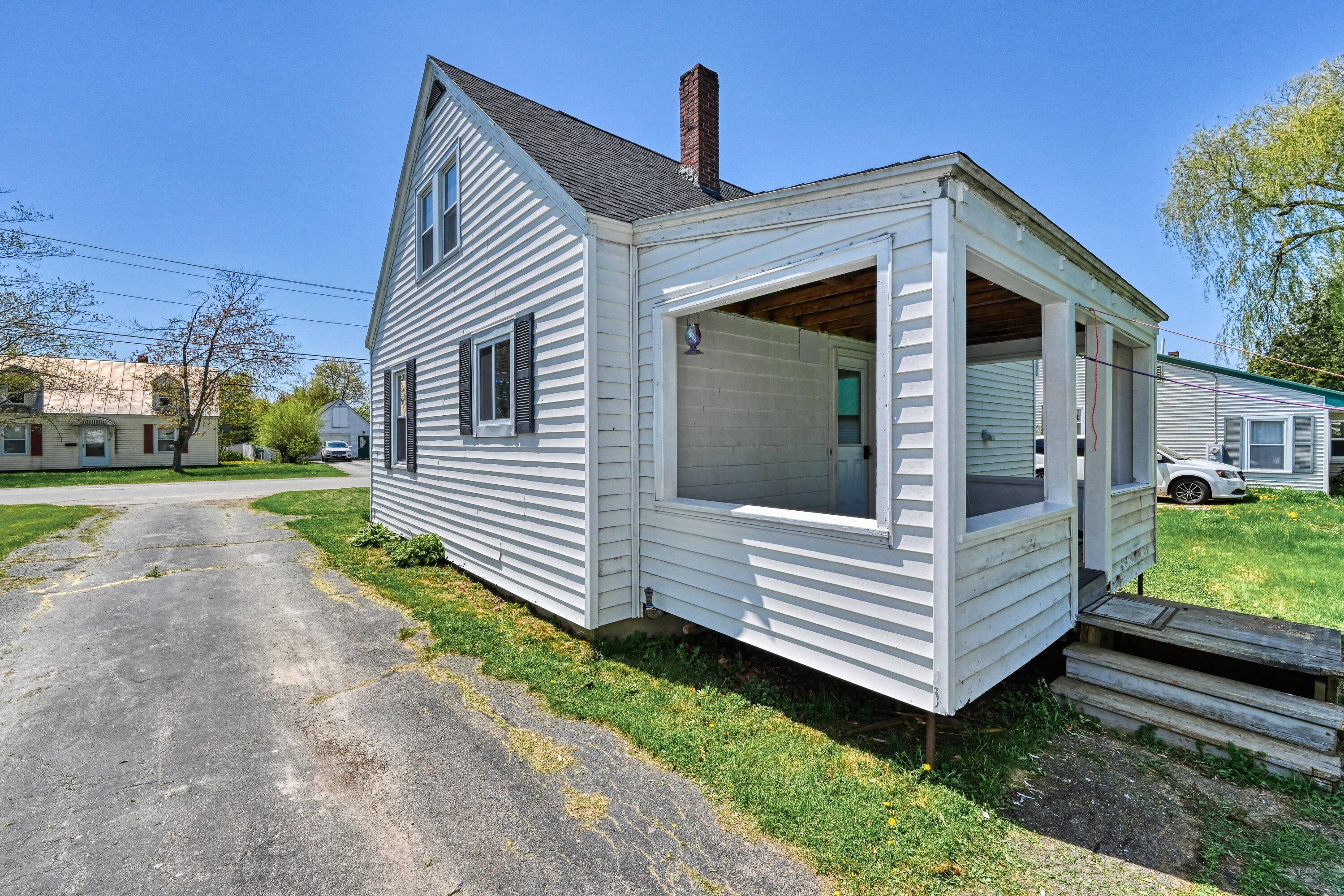 18 Military Avenue Property Photo 20