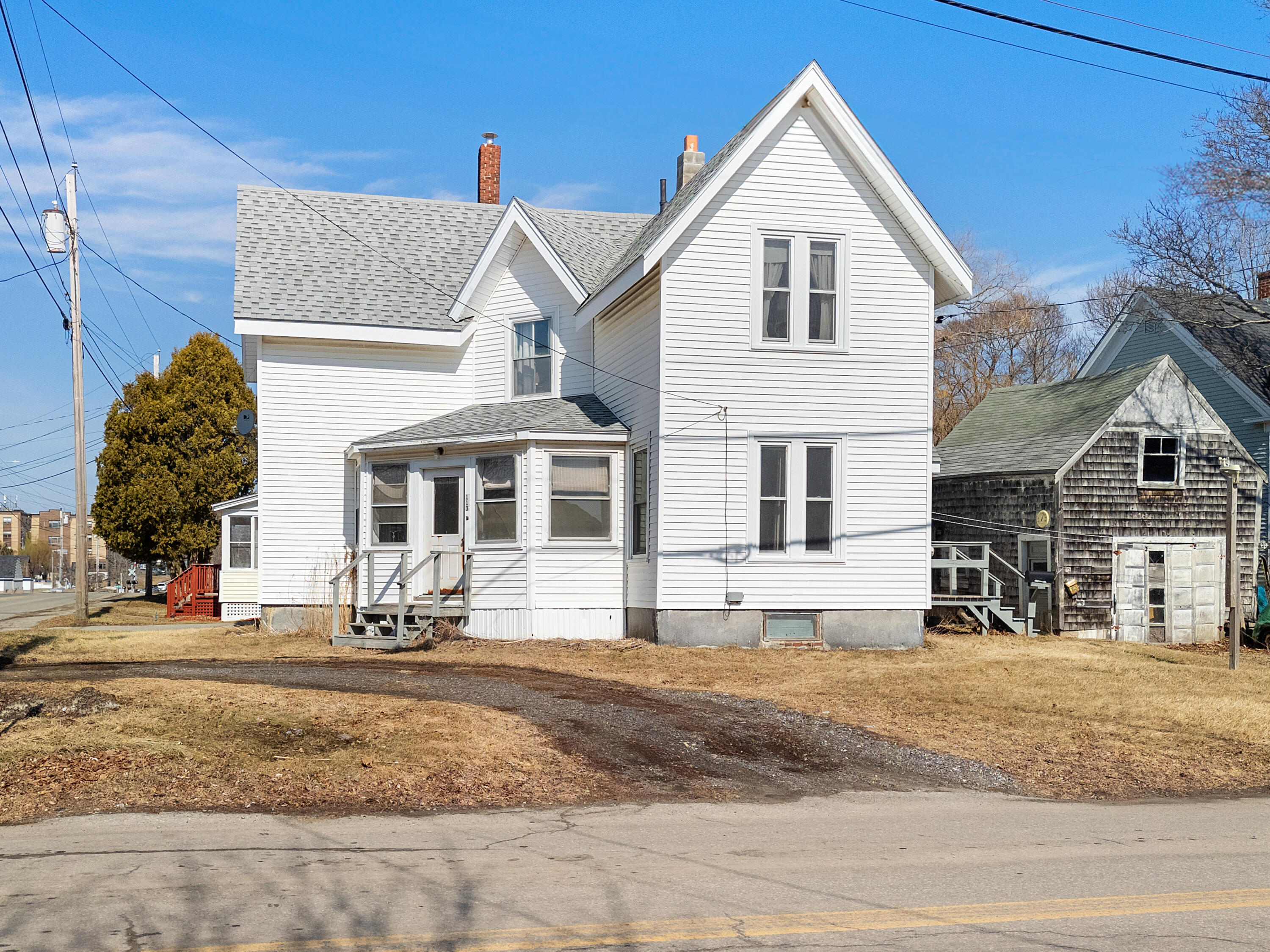 113 Pleasant Street Property Photo 1