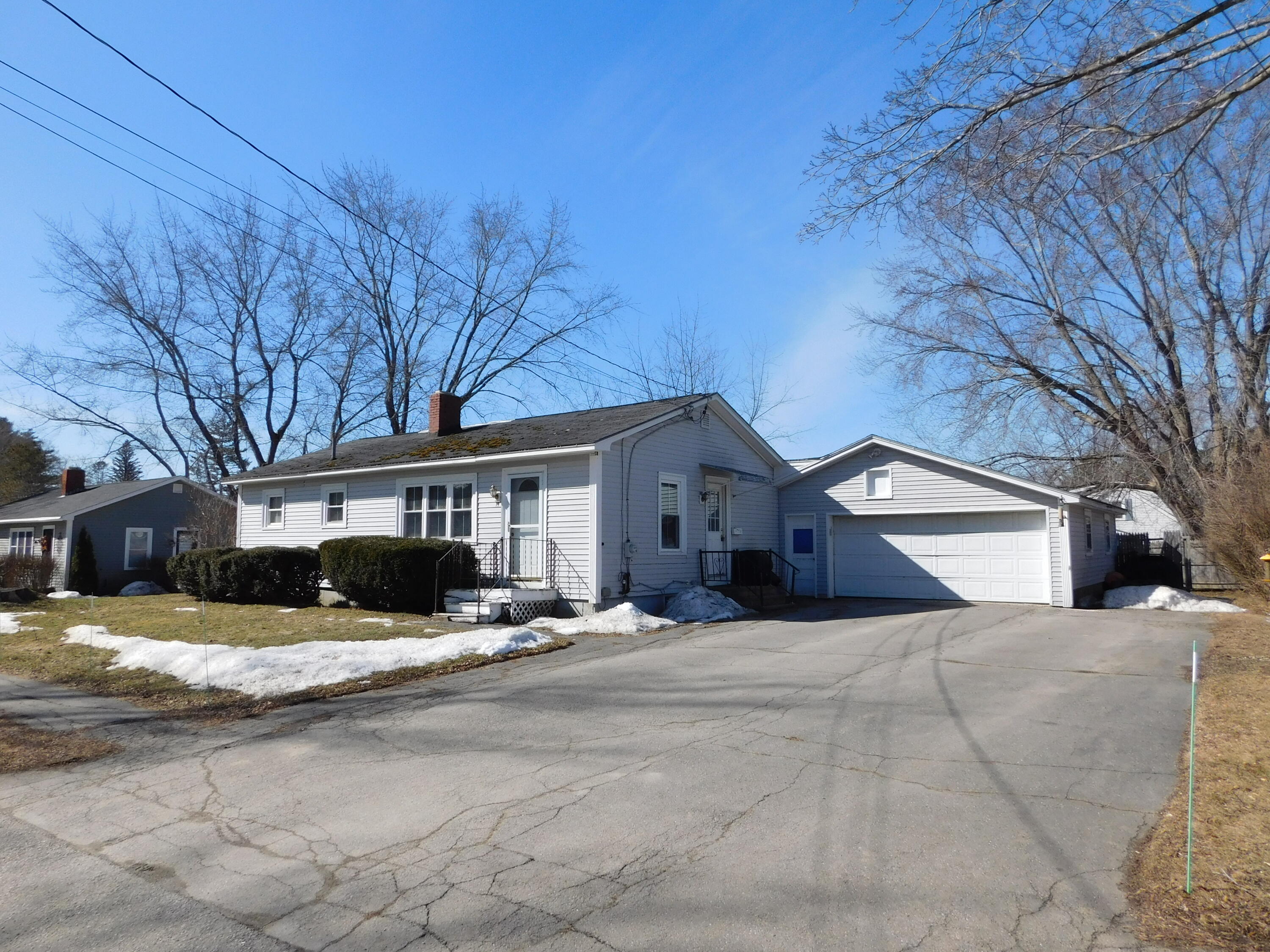 Brewer Real Estate Listings Main Image