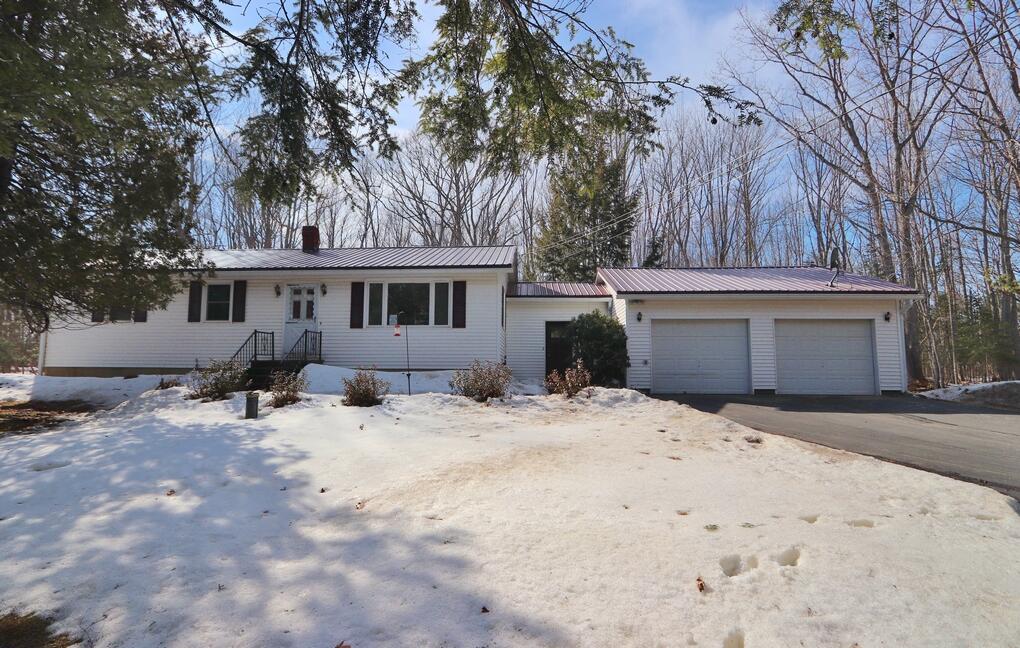 Orrington Real Estate Listings Main Image