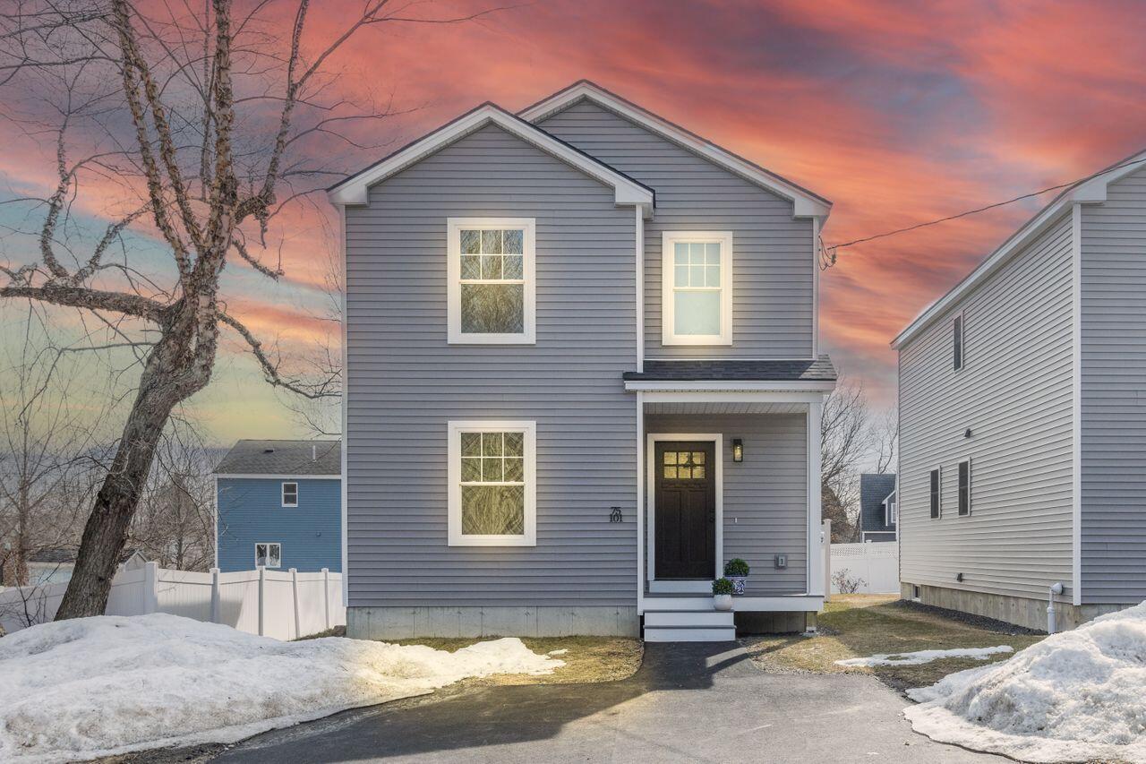 75 Maple Street Property Photo 1
