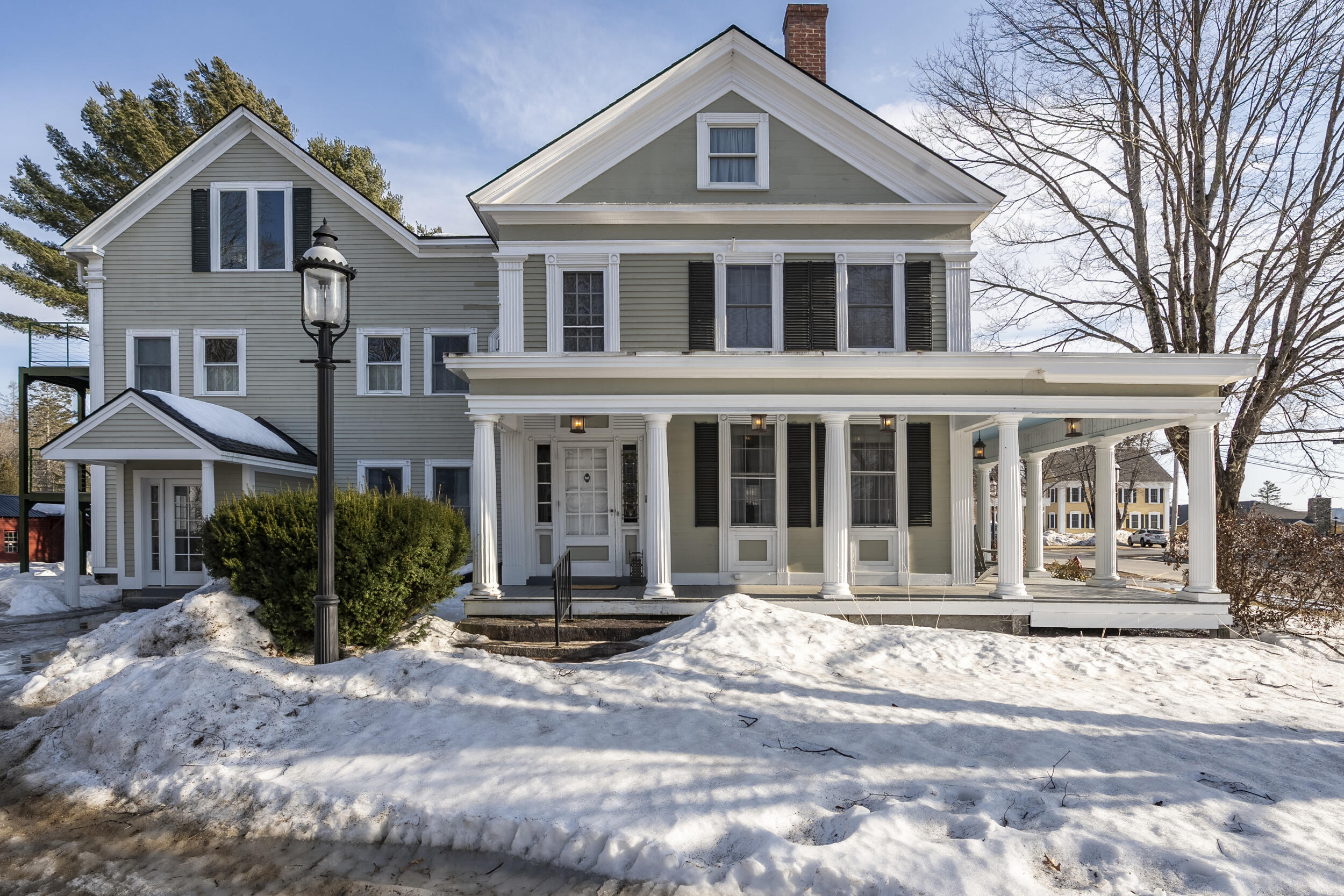 22 Broad Street Property Photo