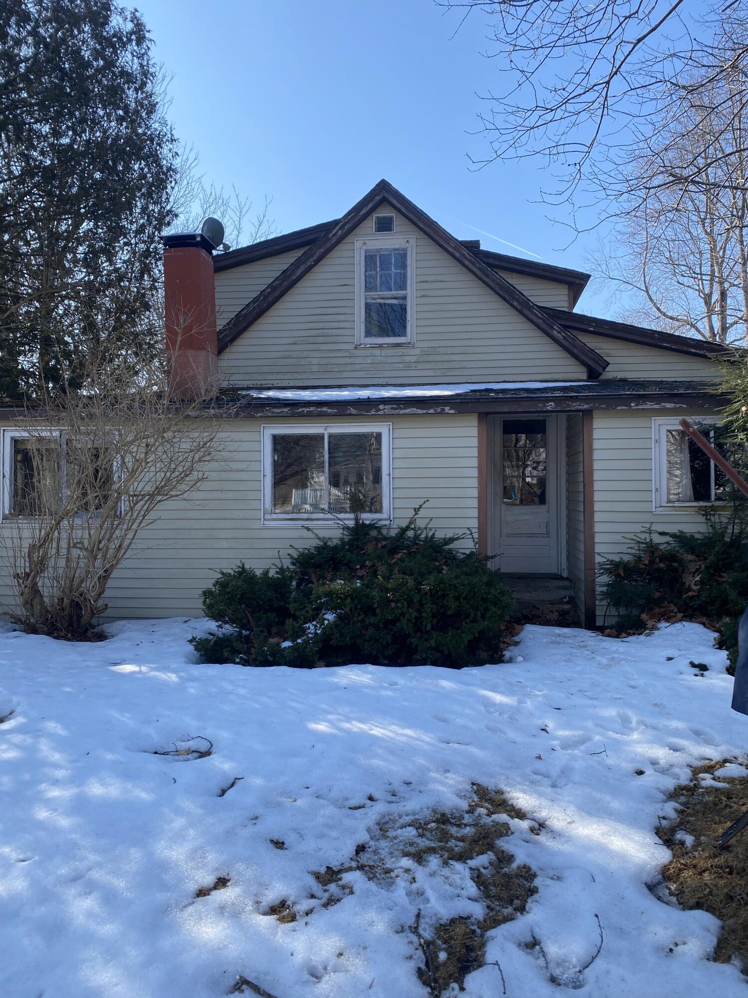 321 Old County Road Property Photo