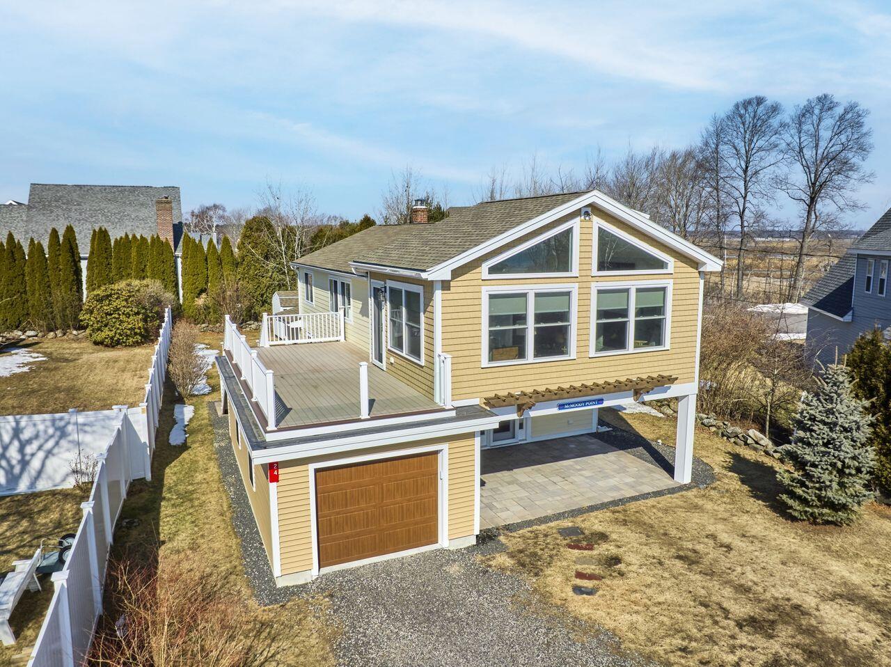 24 Detullio Lane Property Photo