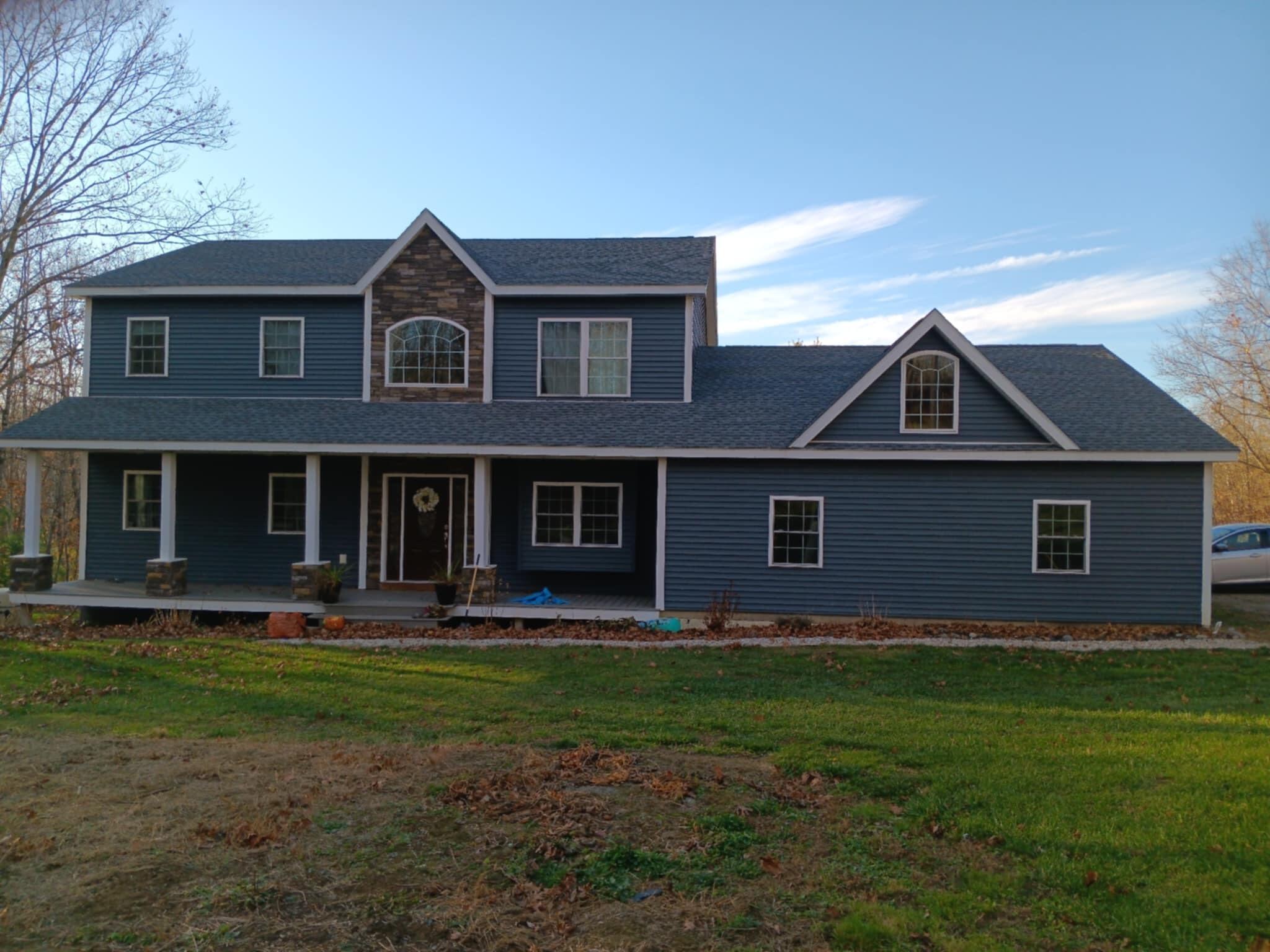 654 Riverside Drive Property Photo
