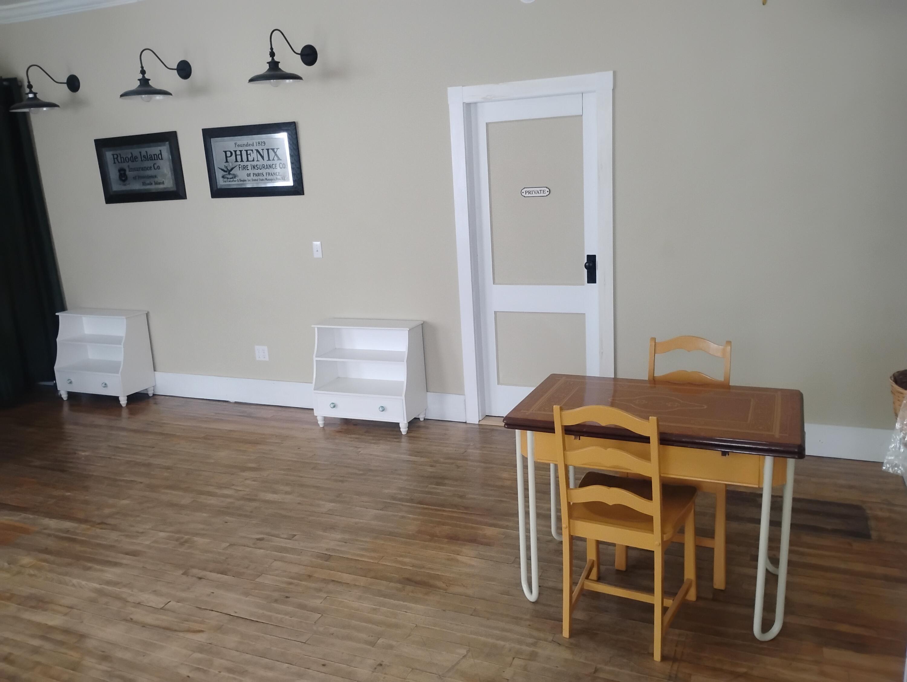 6 School Street Property Photo 51