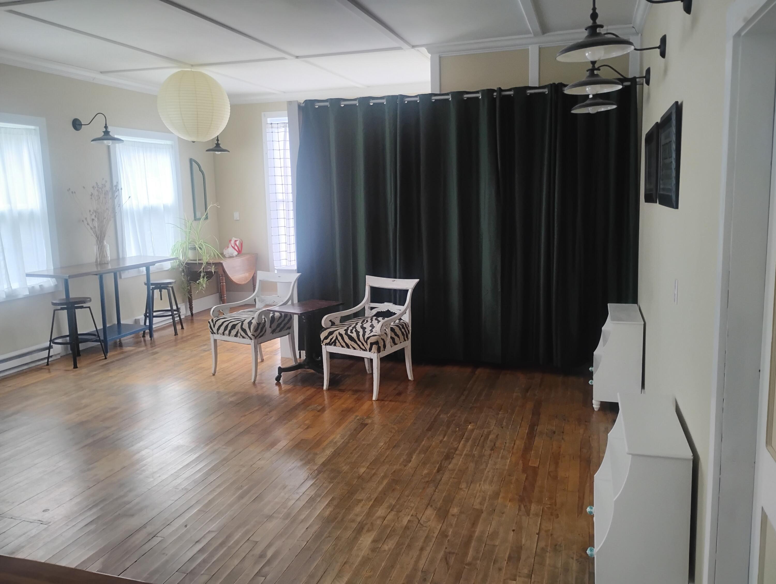 6 School Street Property Photo 54