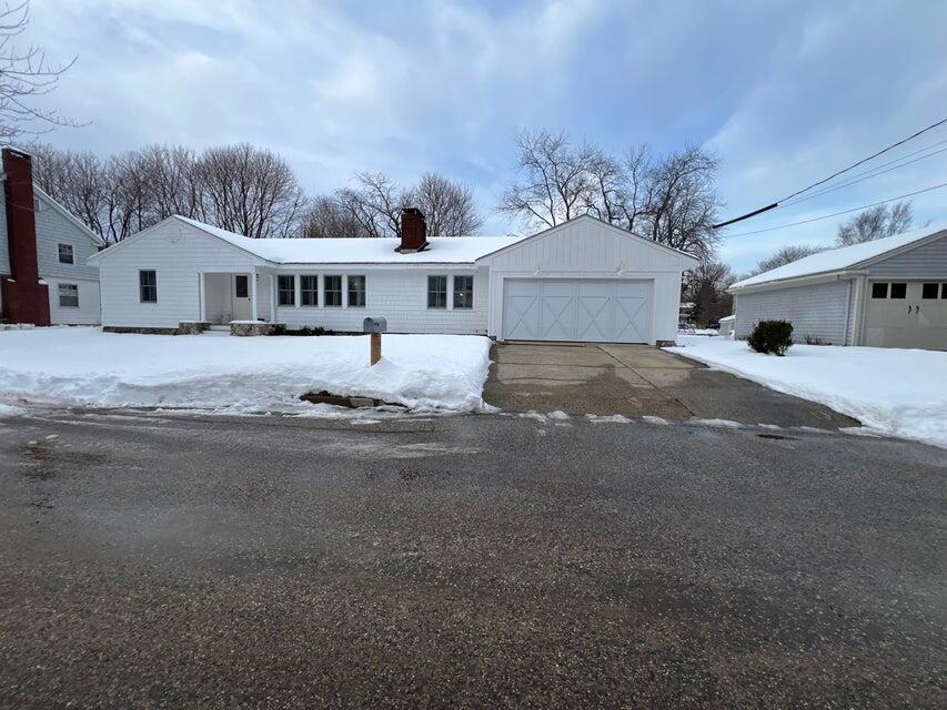 5 Hillcrest Drive Property Photo