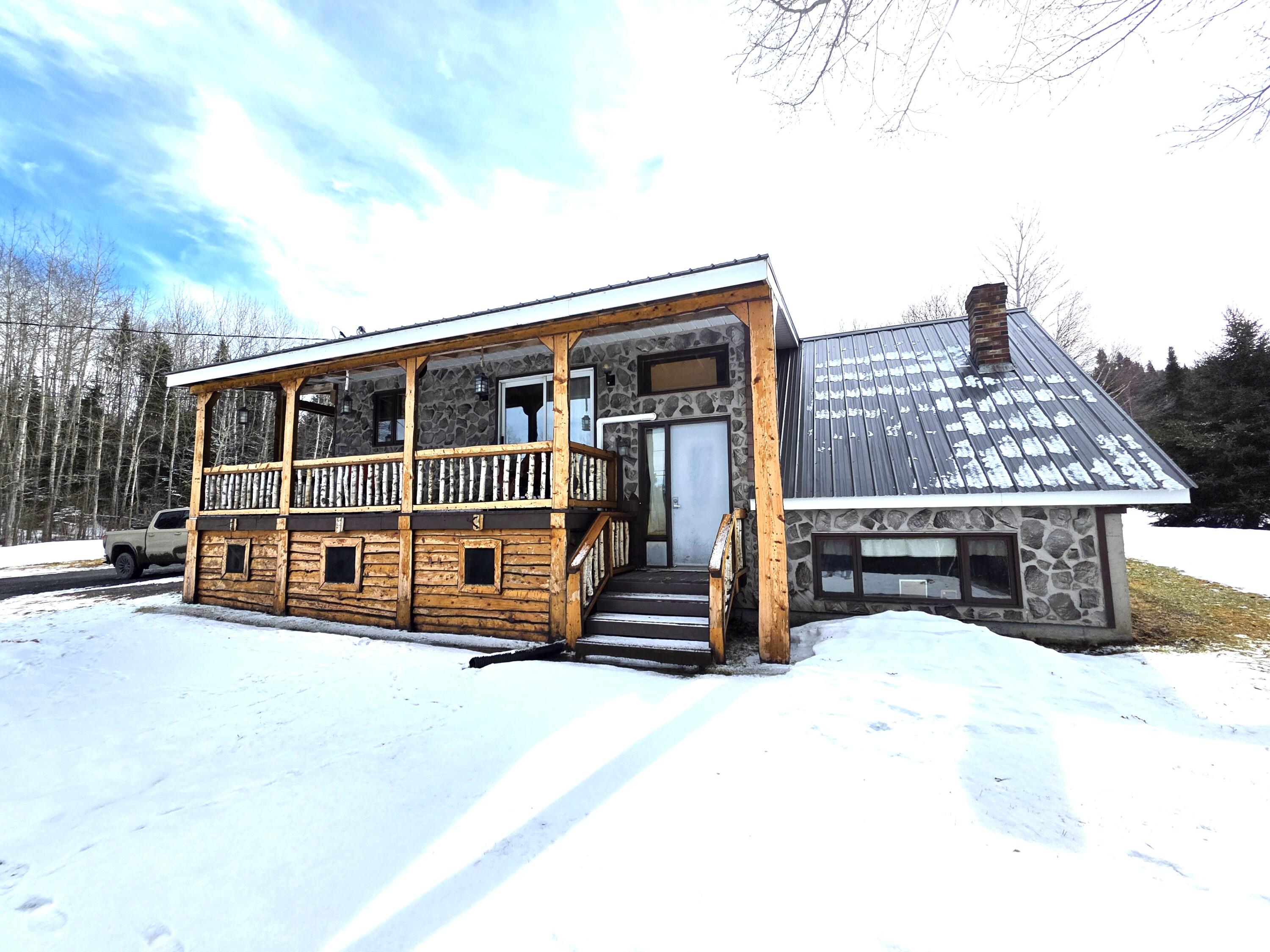 2066 Main Street Property Photo