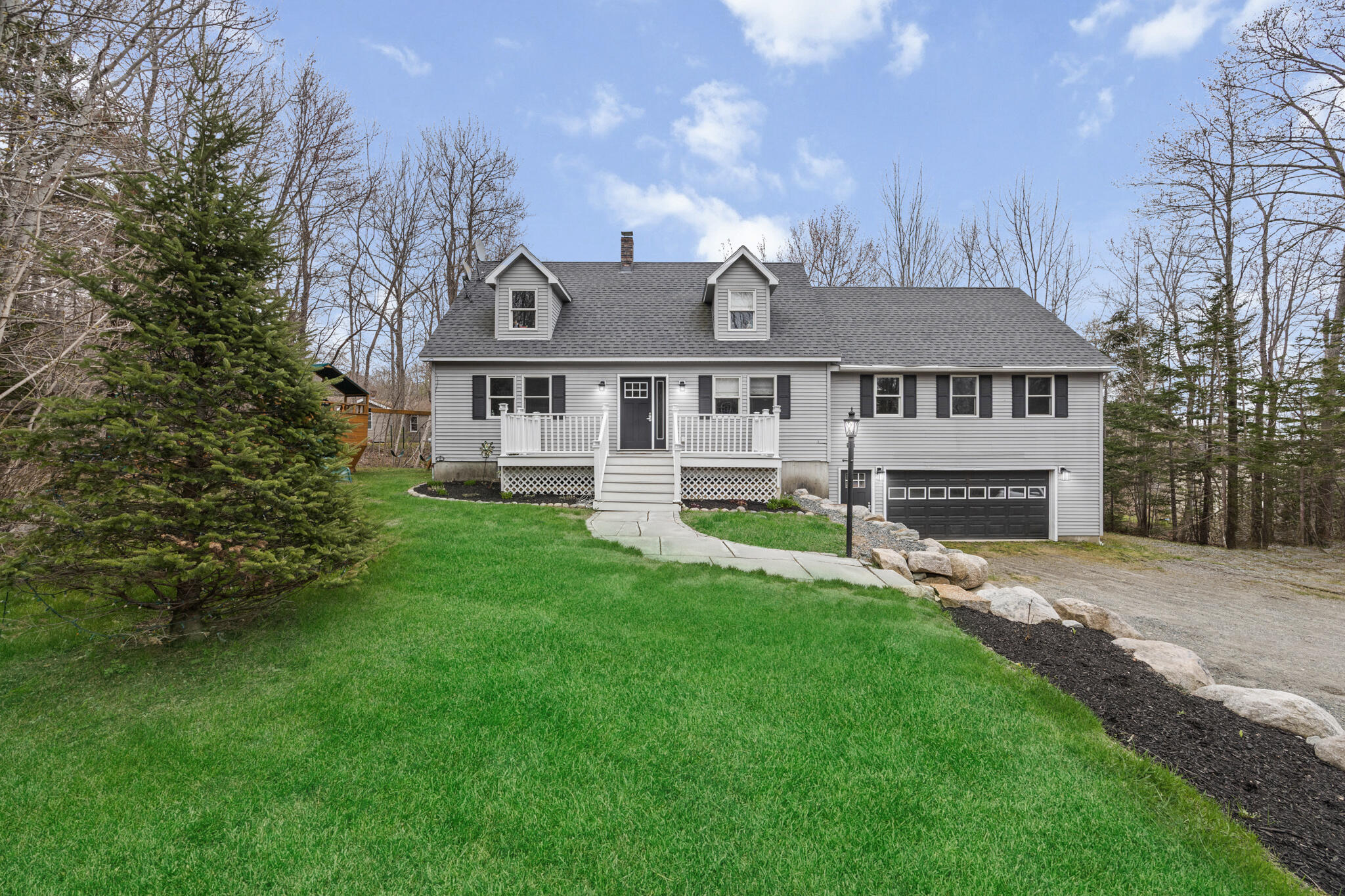 9 Viola Way Property Photo