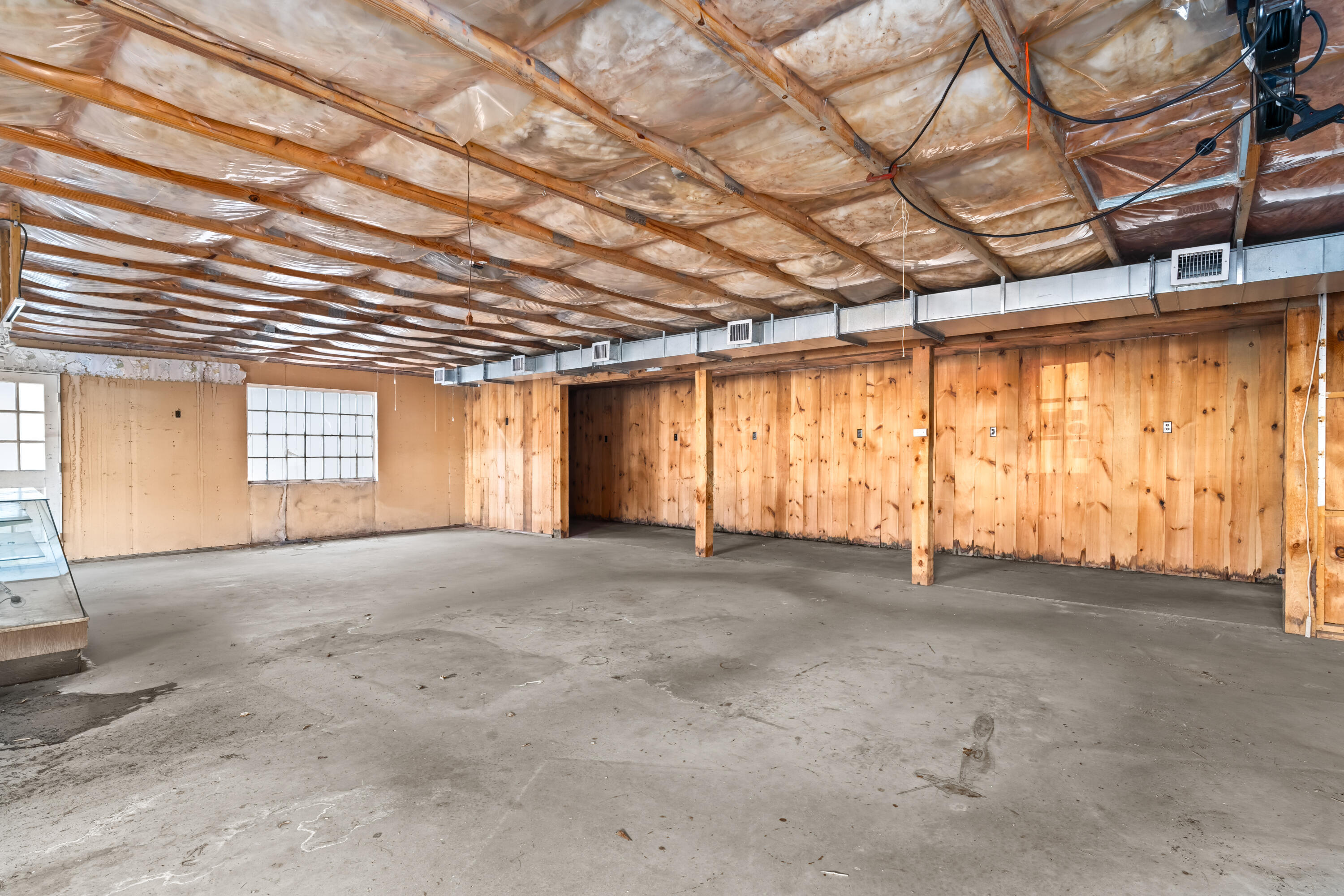 1755 Post Road Property Photo 2