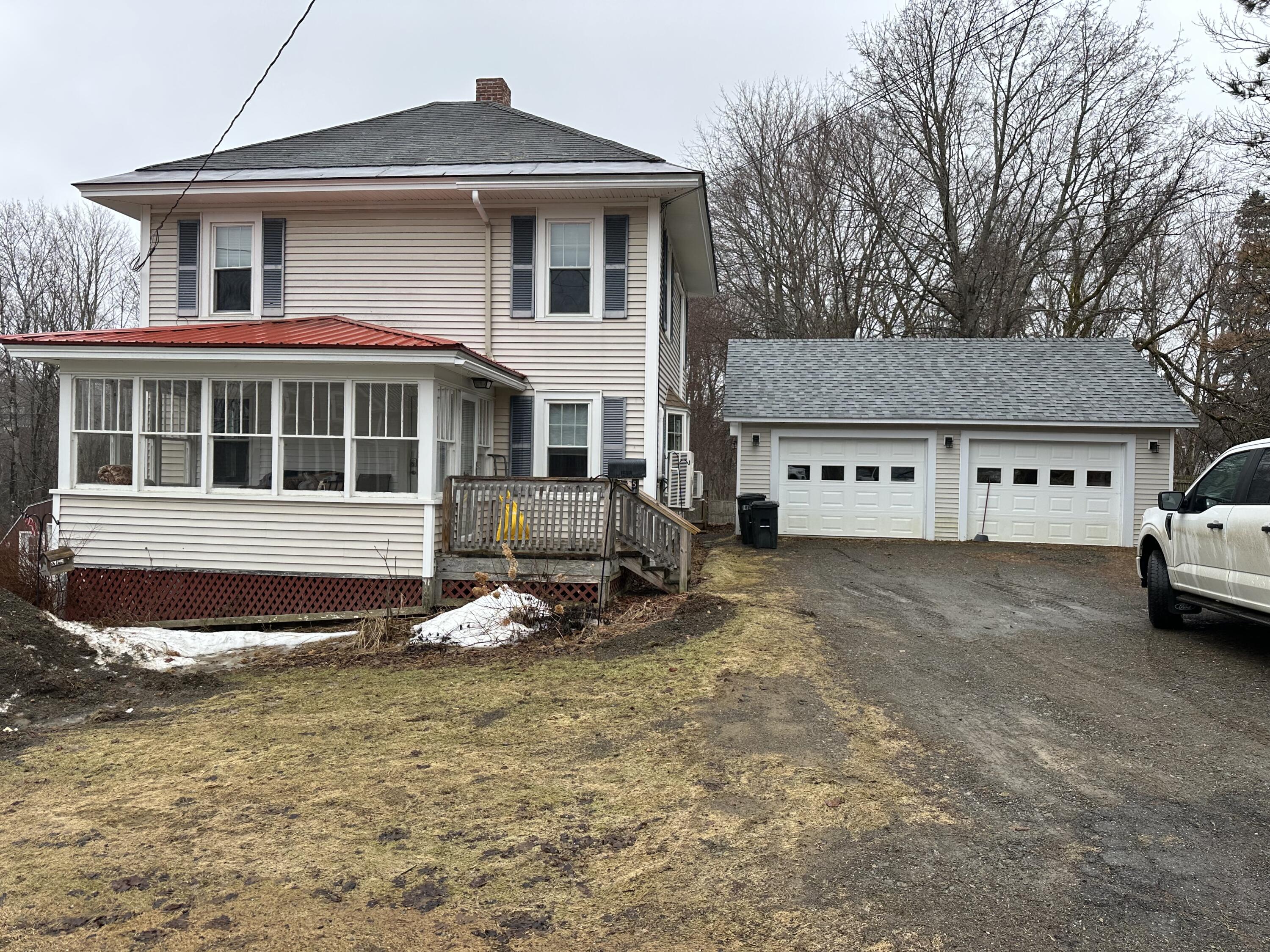 5 Washburn Street Property Photo