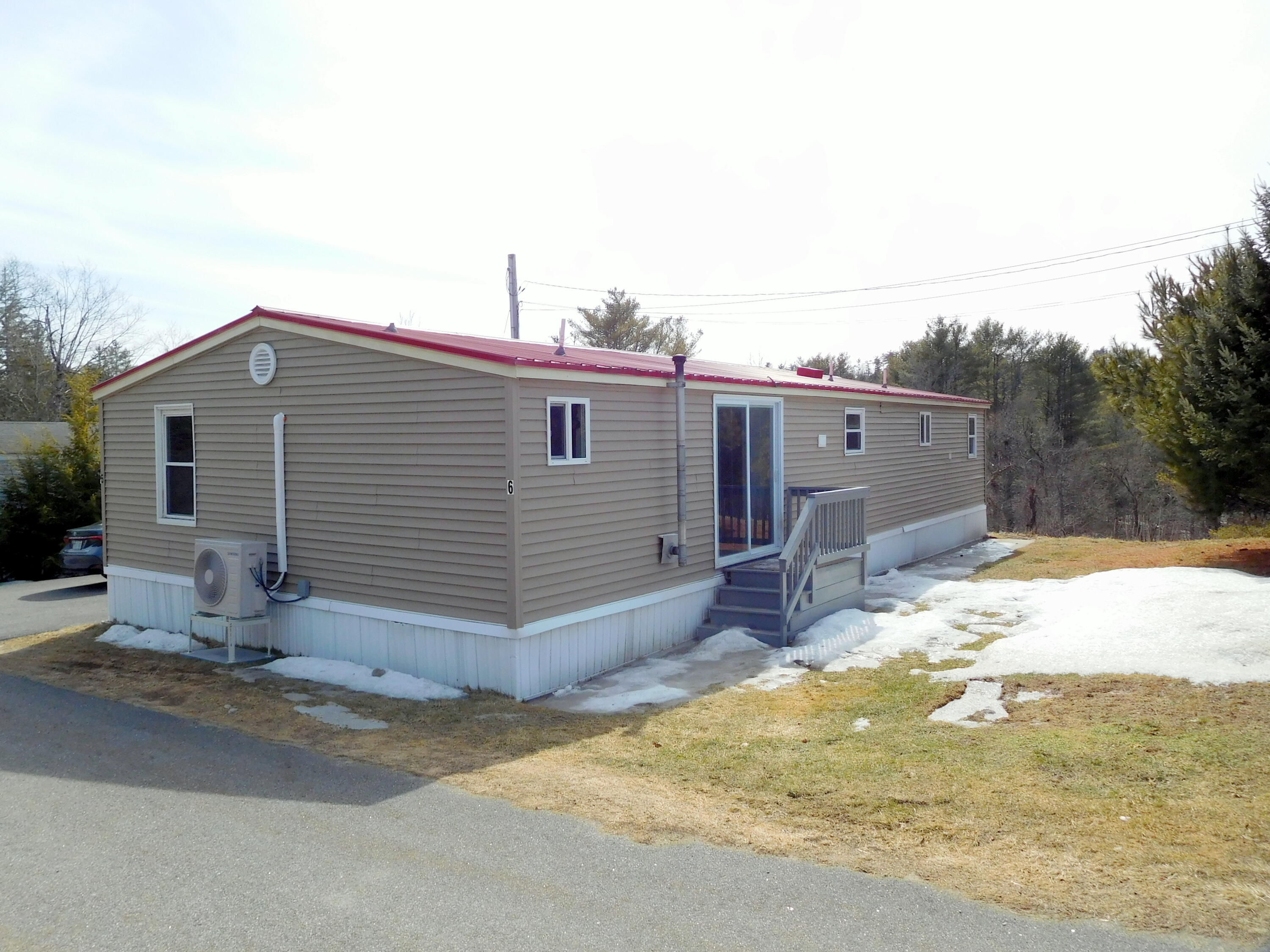 Topsham Real Estate Listings Main Image