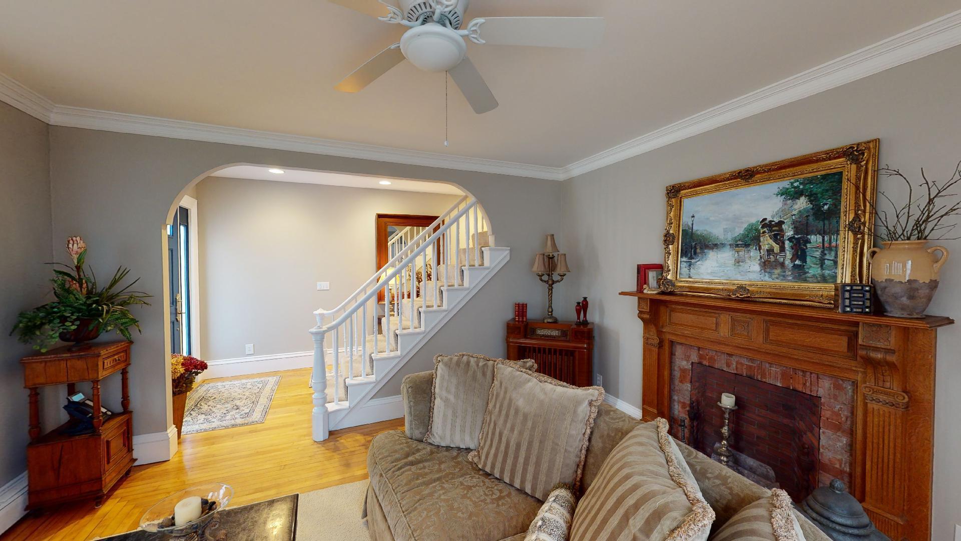 44 Broadway Street Property Photo 21
