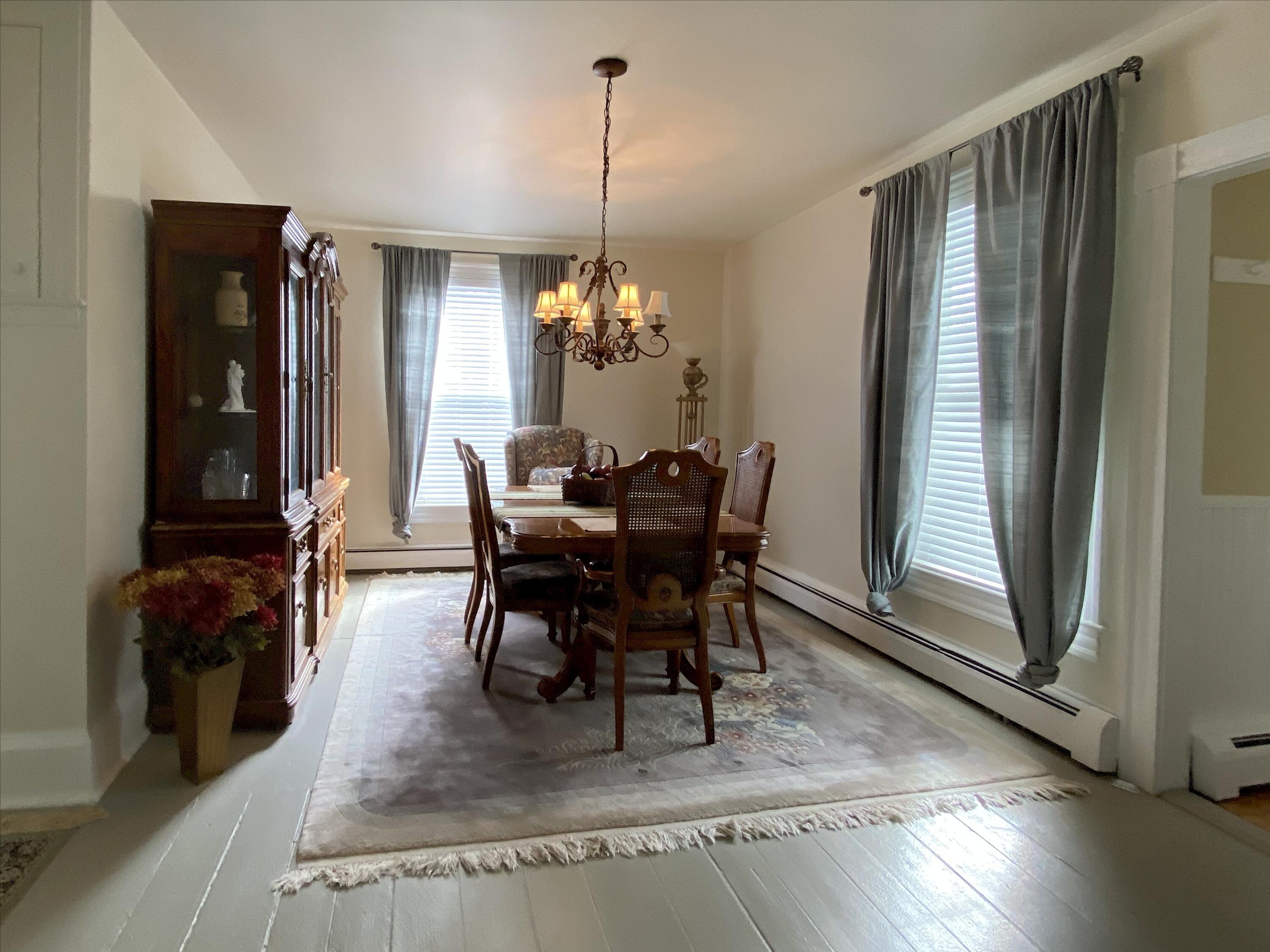 44 Broadway Street Property Photo 23