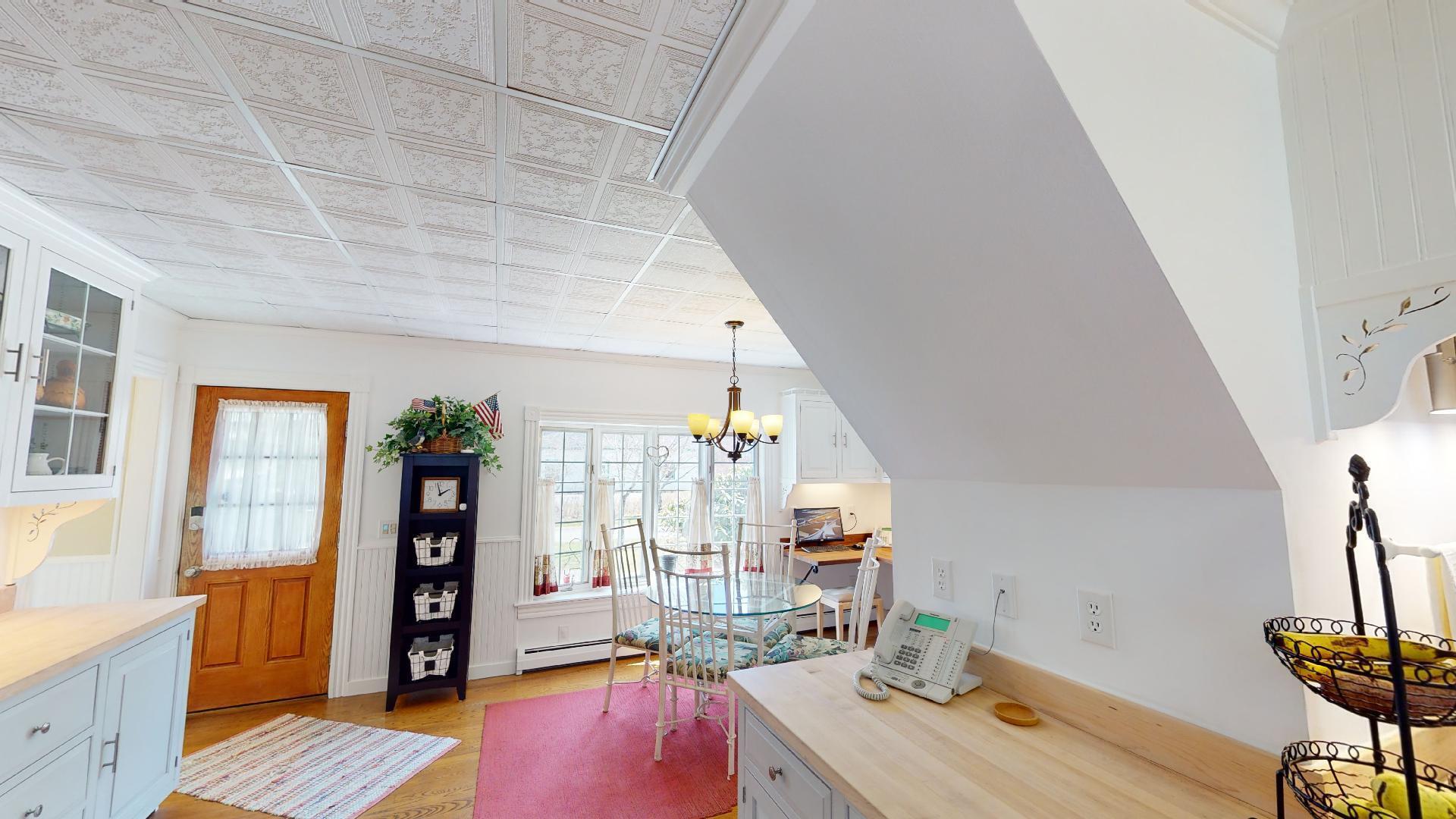 44 Broadway Street Property Photo 30