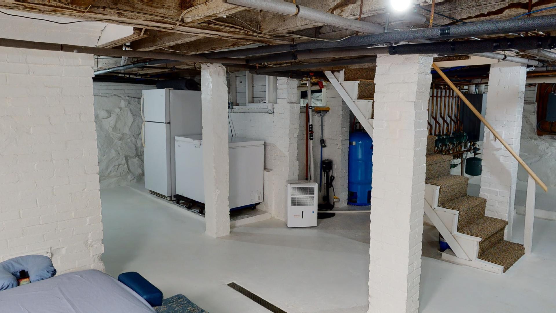 44 Broadway Street Property Photo 80