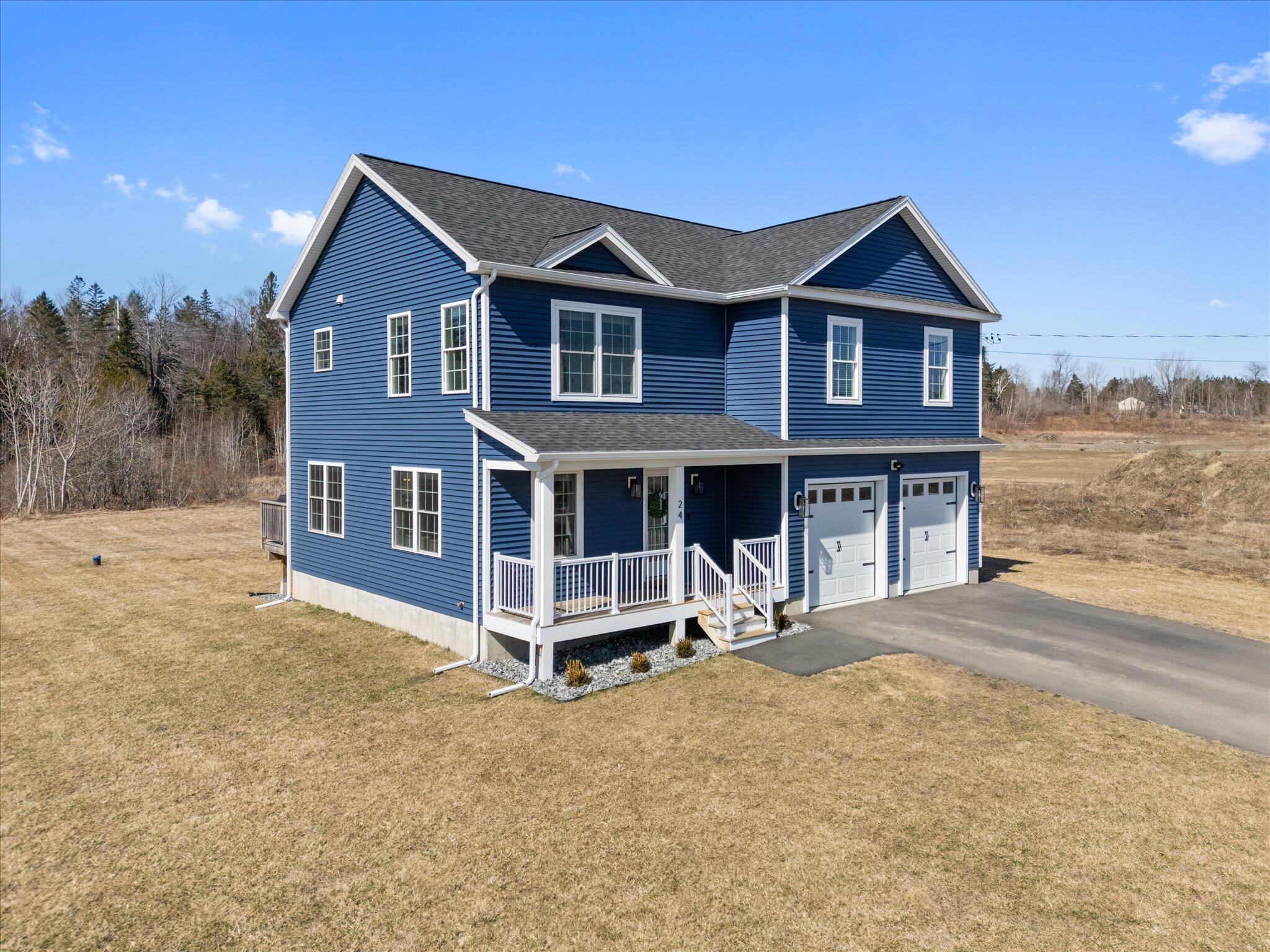 24 Boxwood Lane Property Photo
