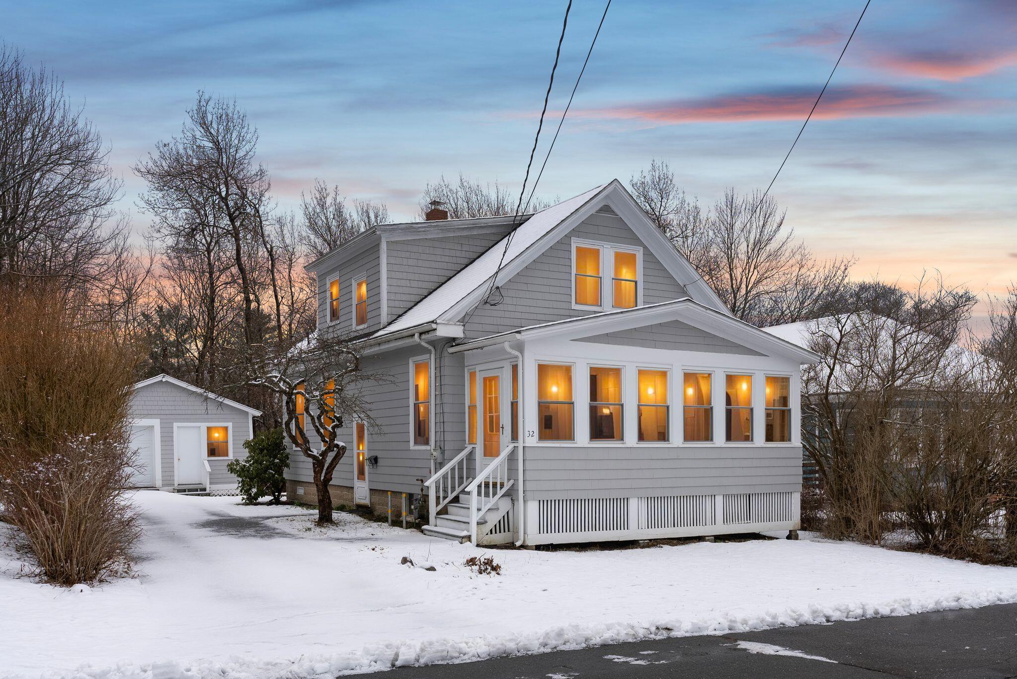 32 Rosedale Street Property Photo