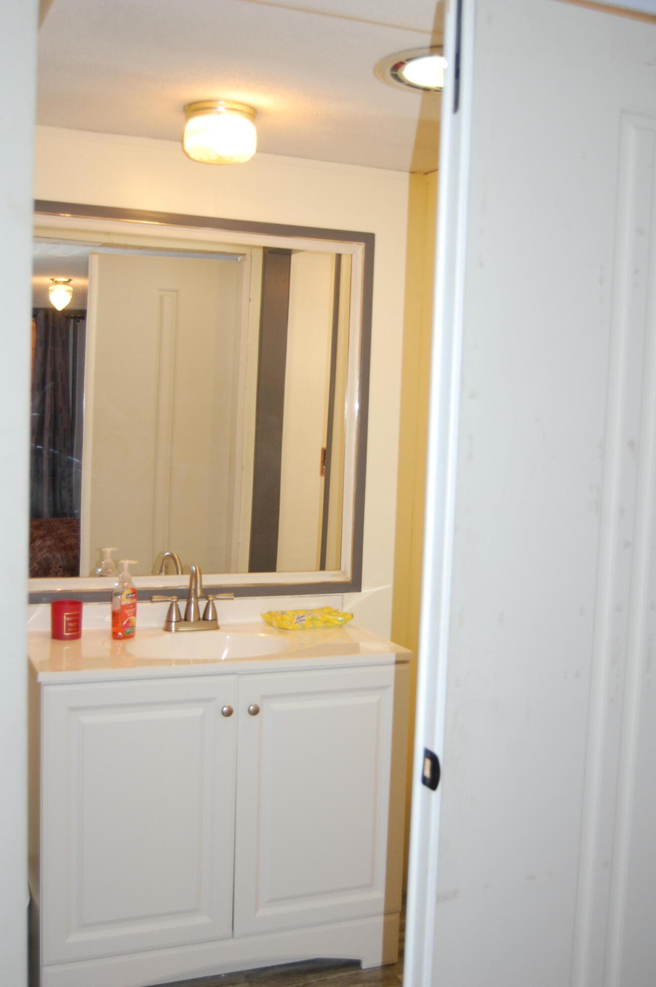 351 Pleasant Street Property Photo 9
