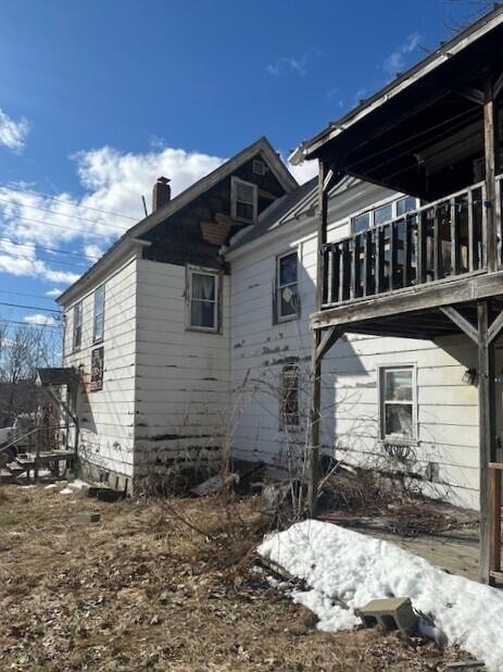 85 Benton Avenue Property Photo 3