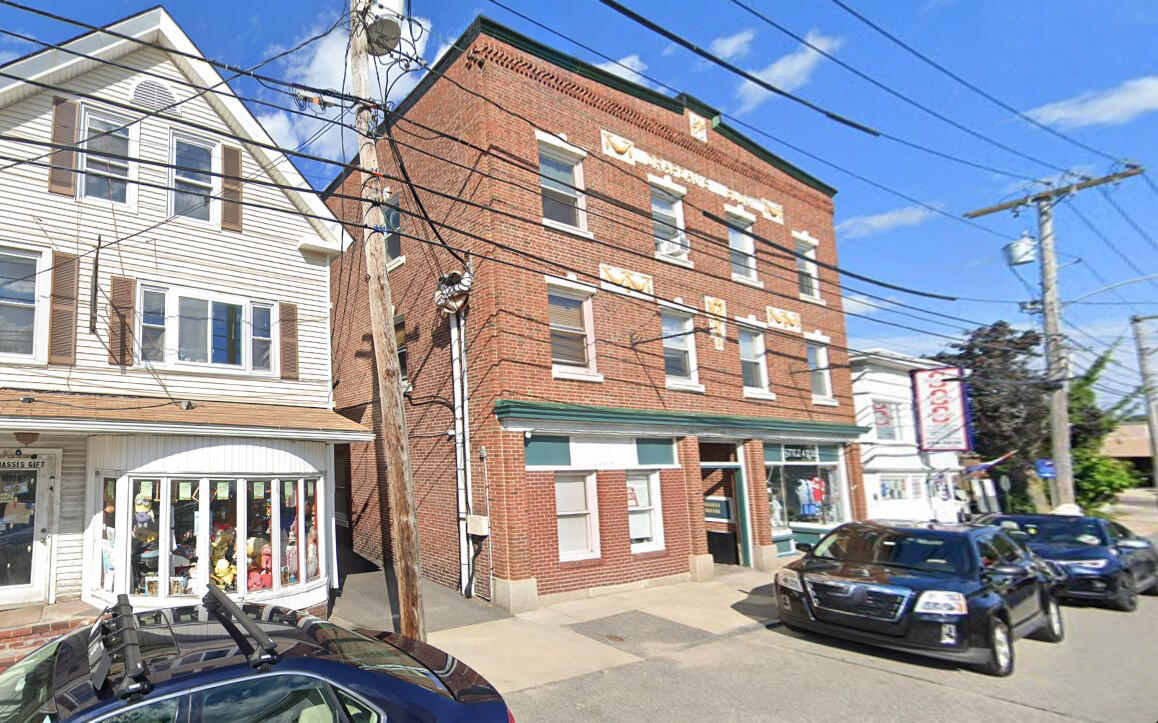65 Jefferson Street Property Photo