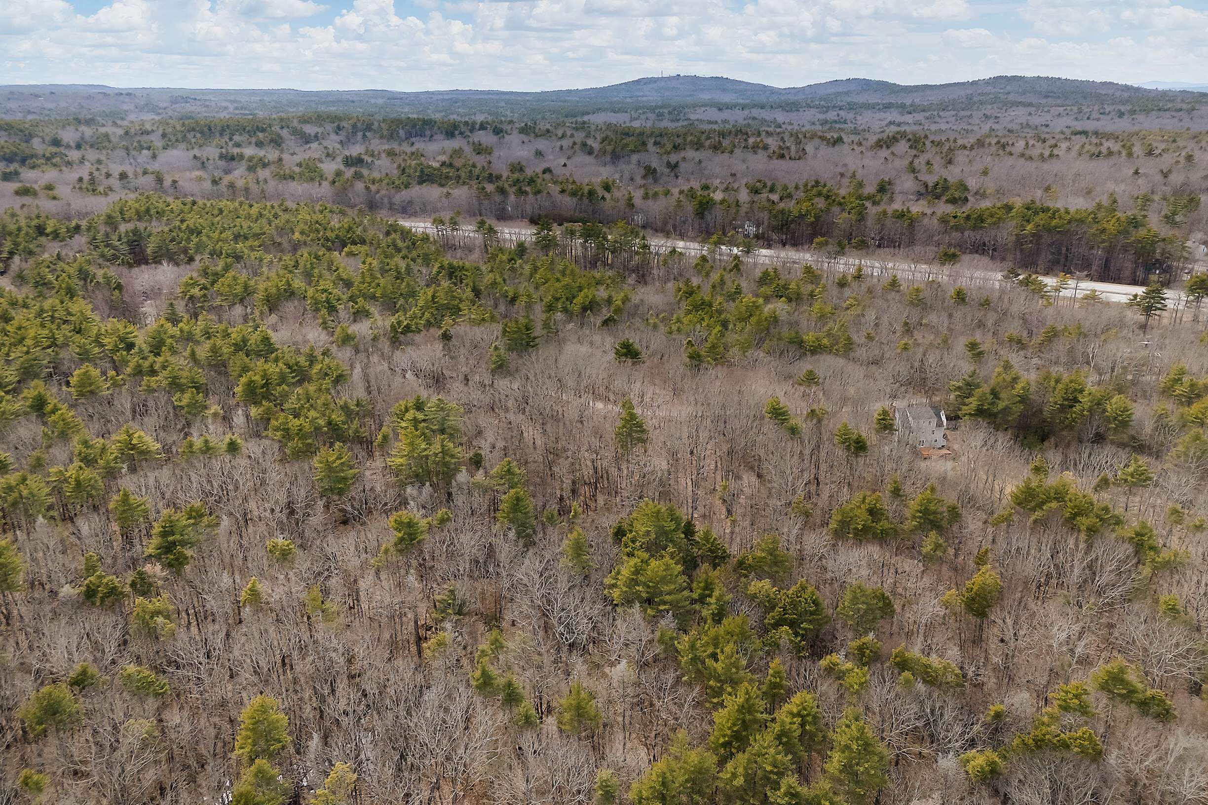 25 Marsh Brook Lane Property Photo 9