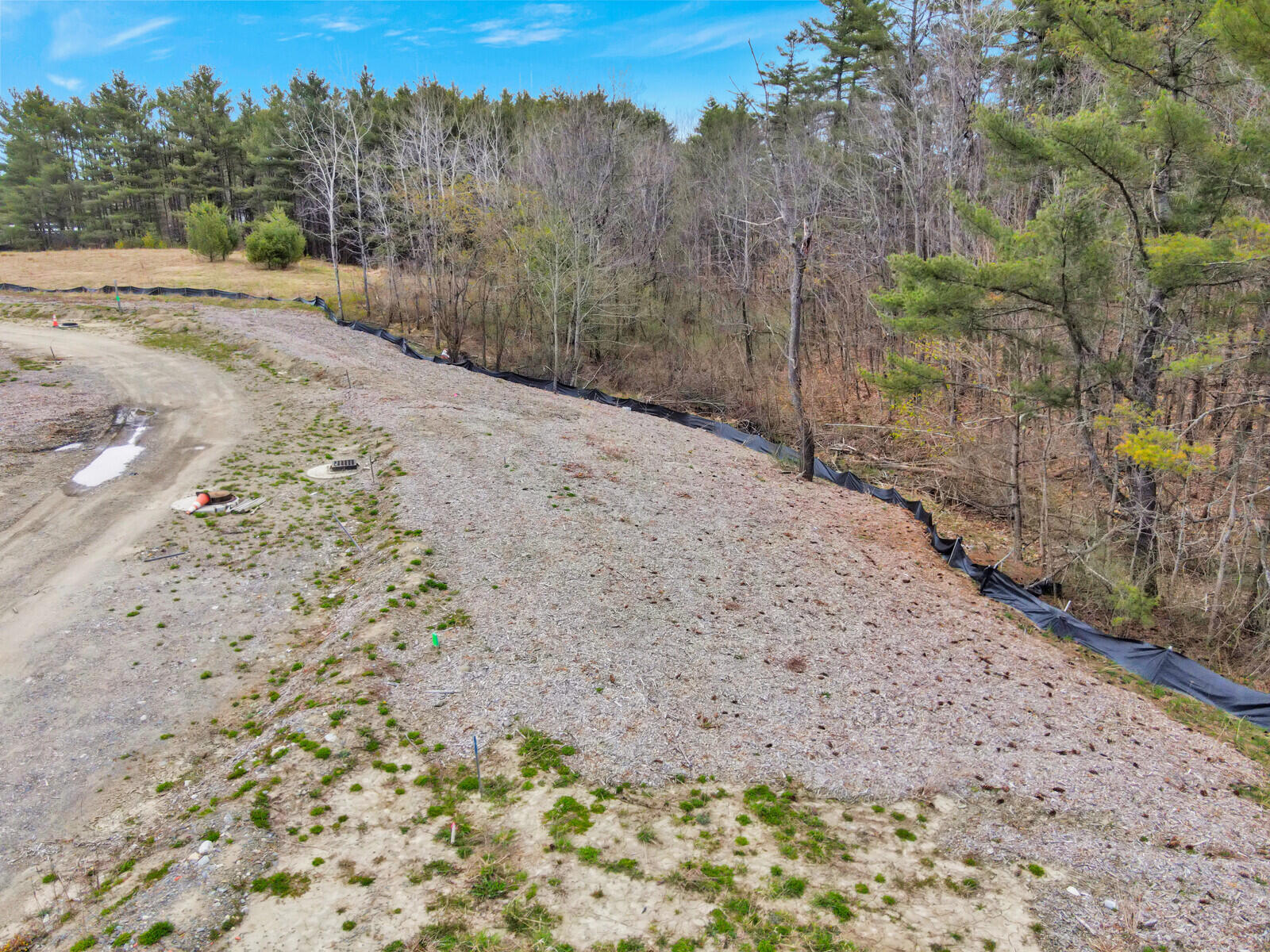 109 Fieldstone Drive Property Photo 7