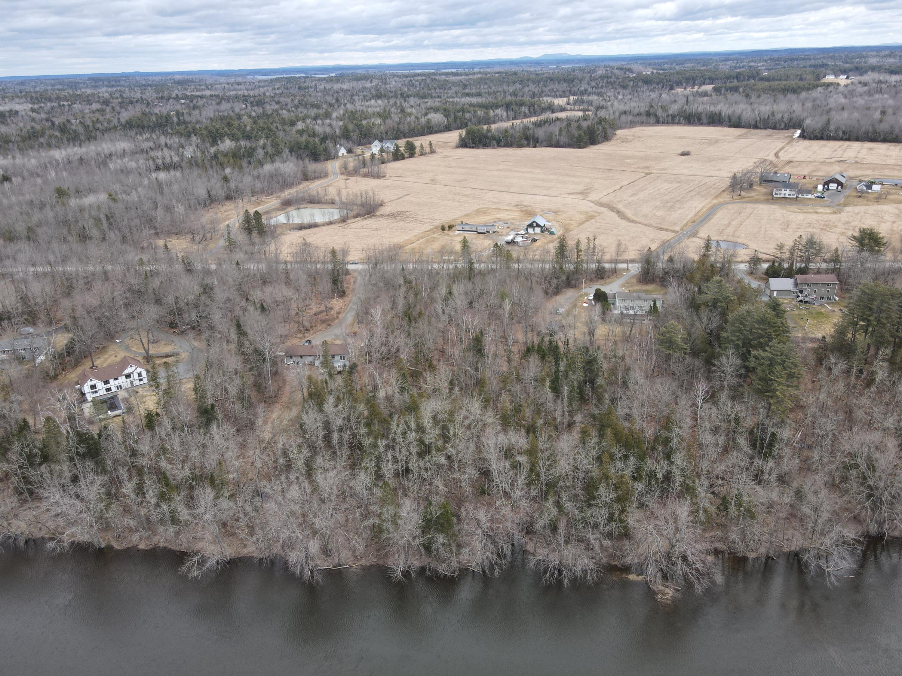 R-11 16b Hudson Road Property Photo 2