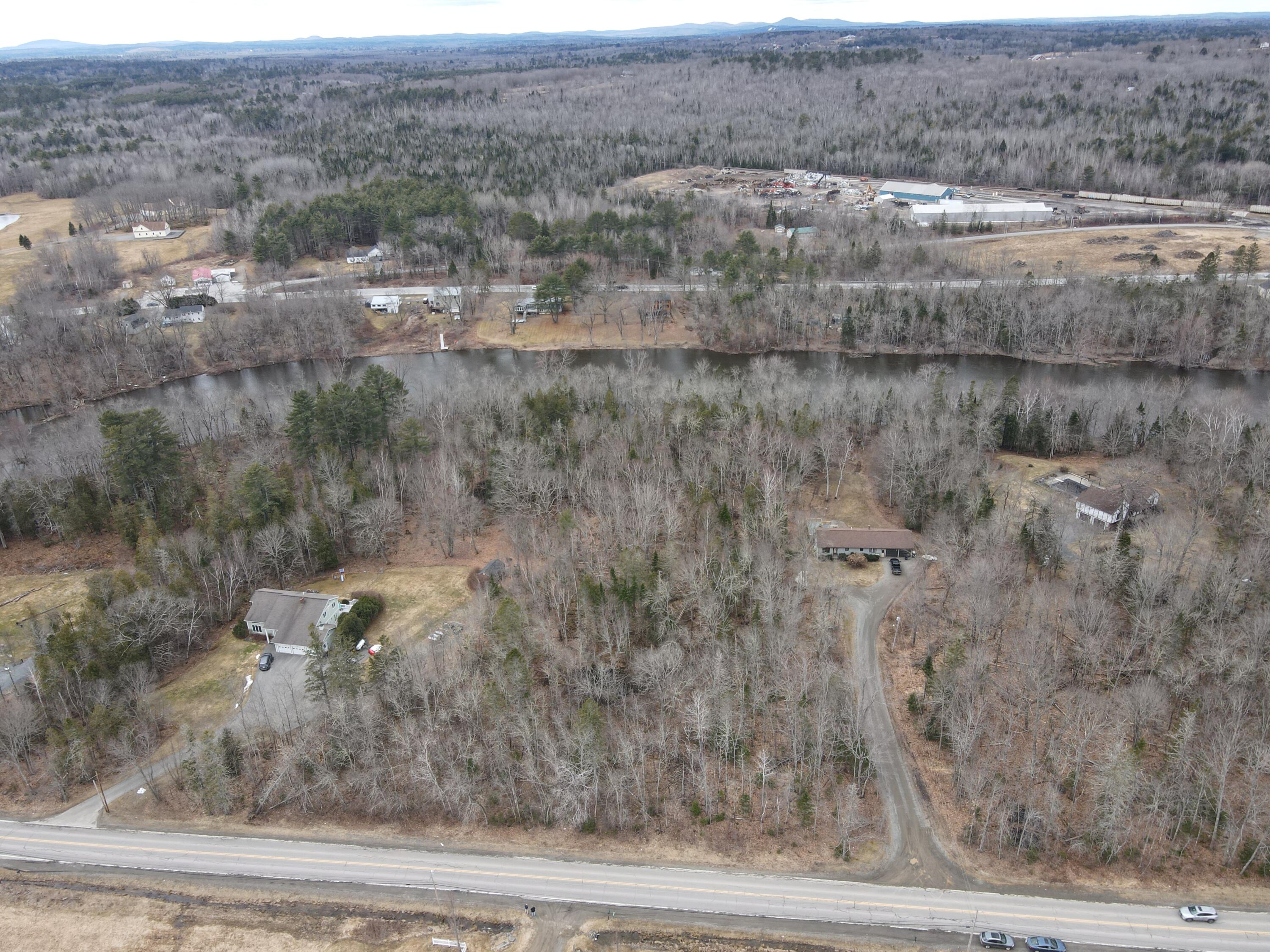 R-11 16b Hudson Road Property Photo 5