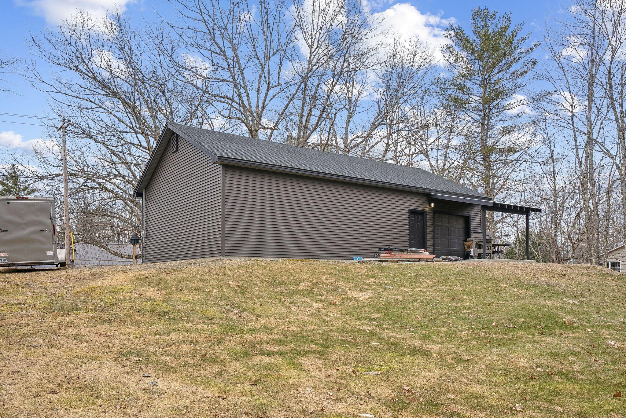 40 Winthrop Center Road Property Photo 14