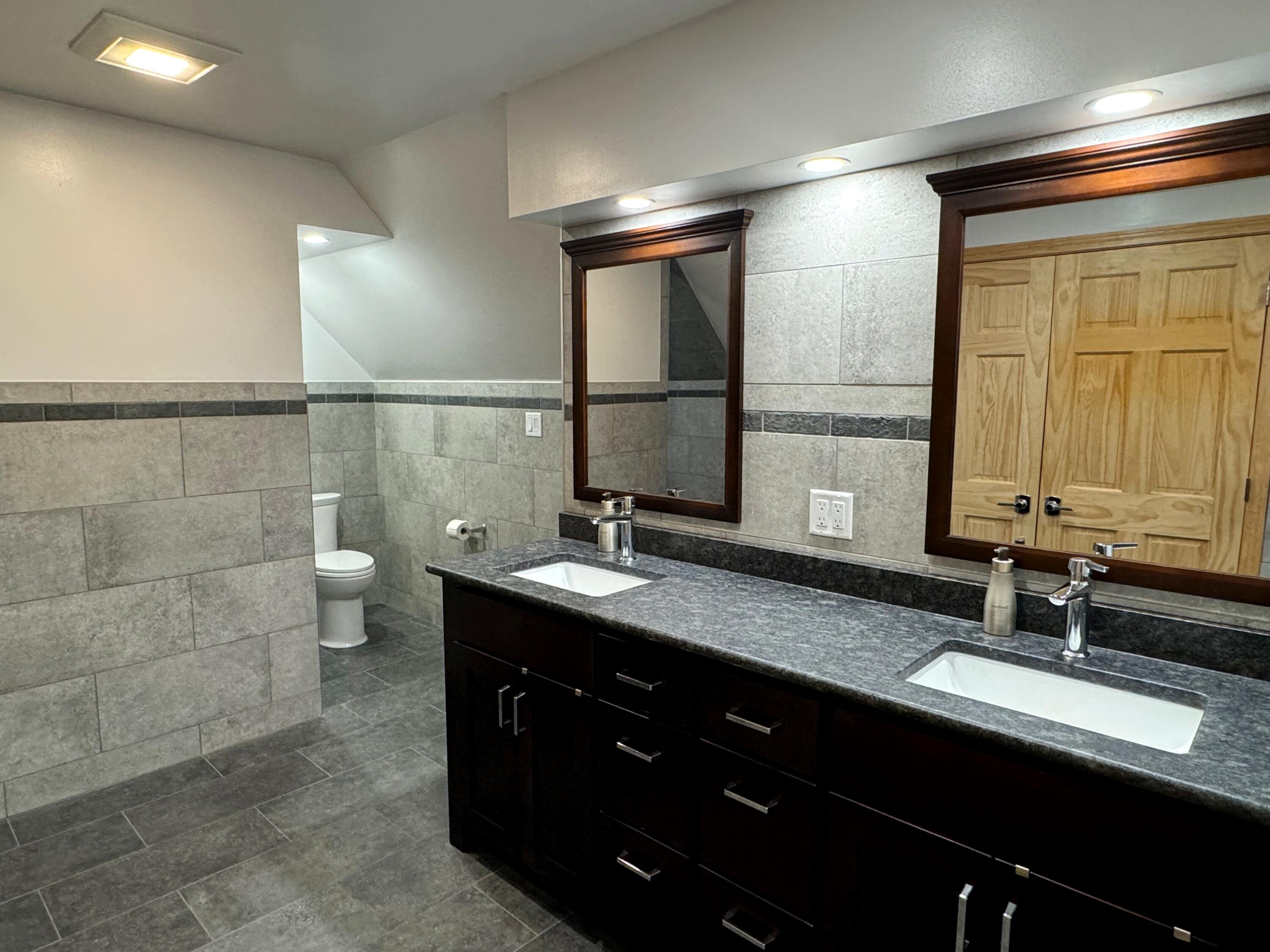 54 St John Road Property Photo 78
