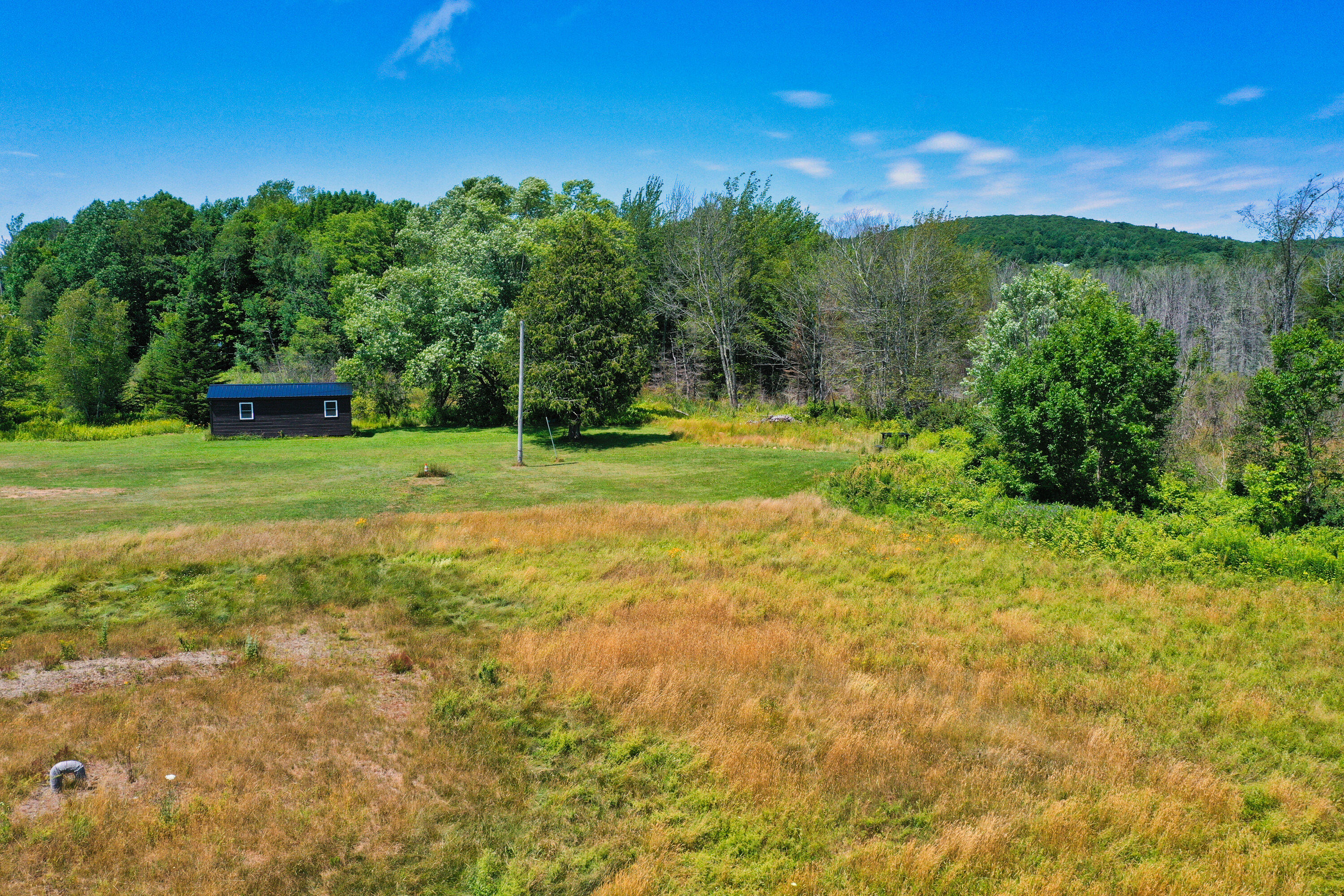 1092 Belfast Road Property Photo 3