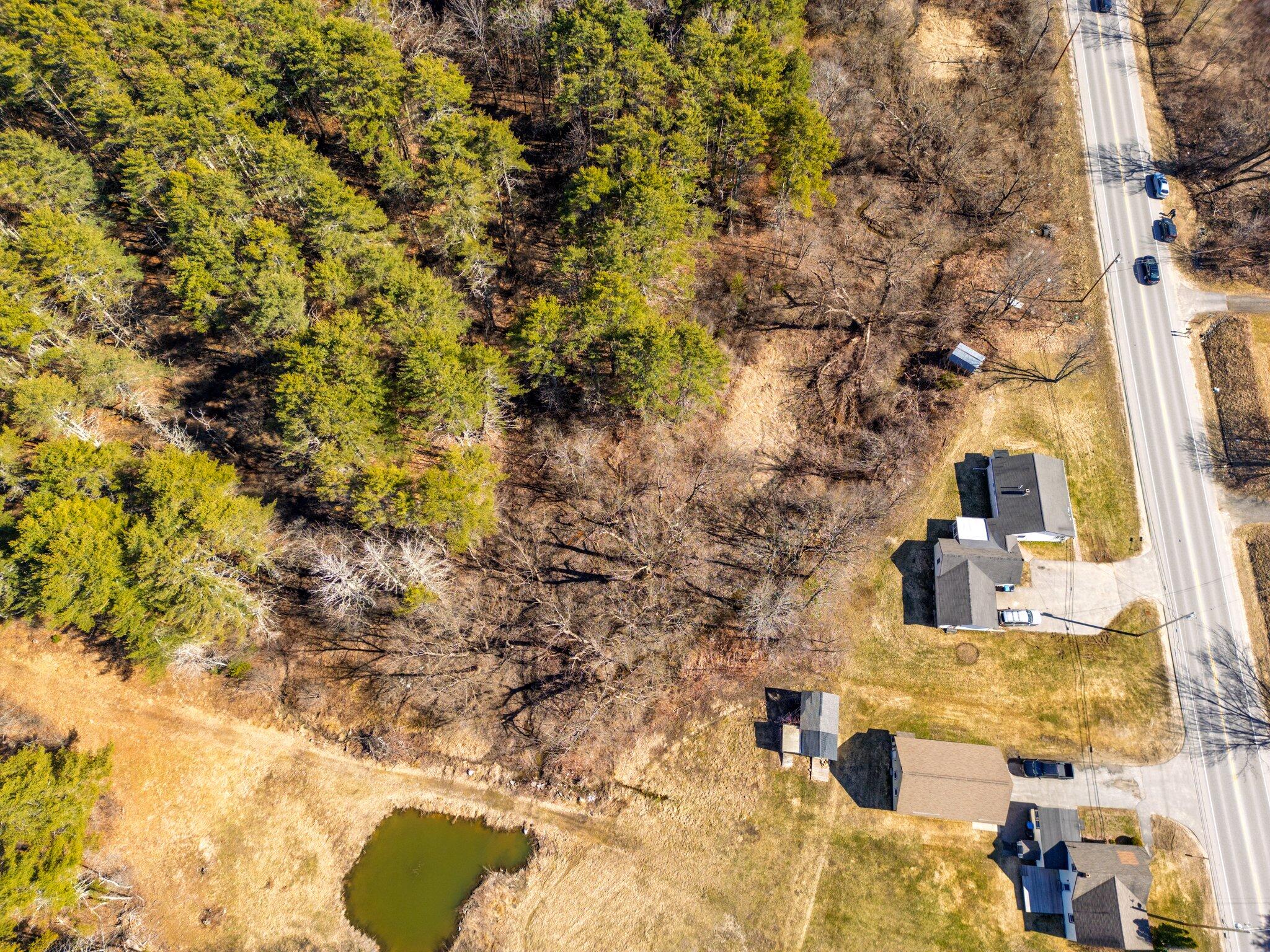 135 River Road Property Photo 15