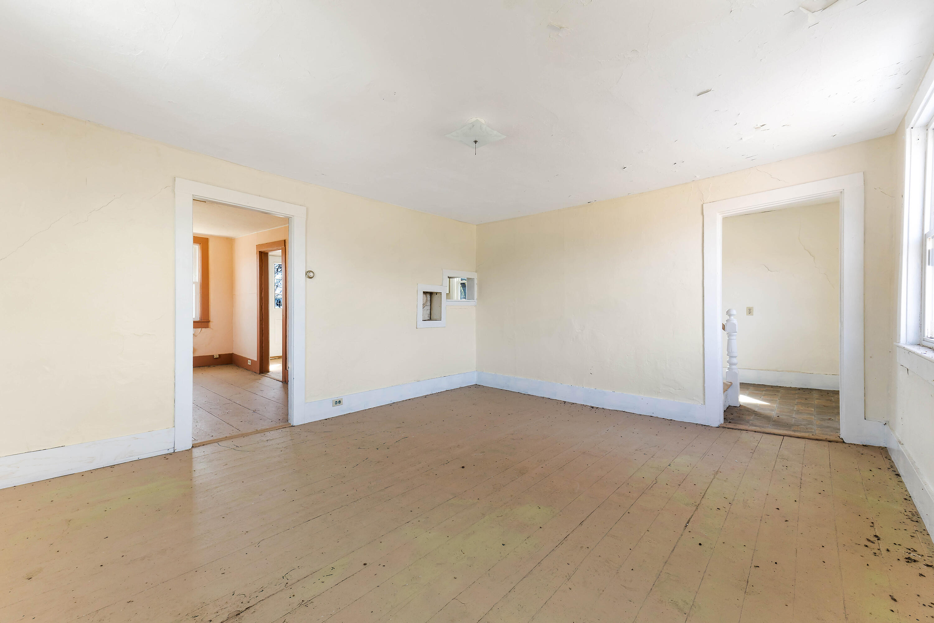 76 Fish Street Property Photo 11