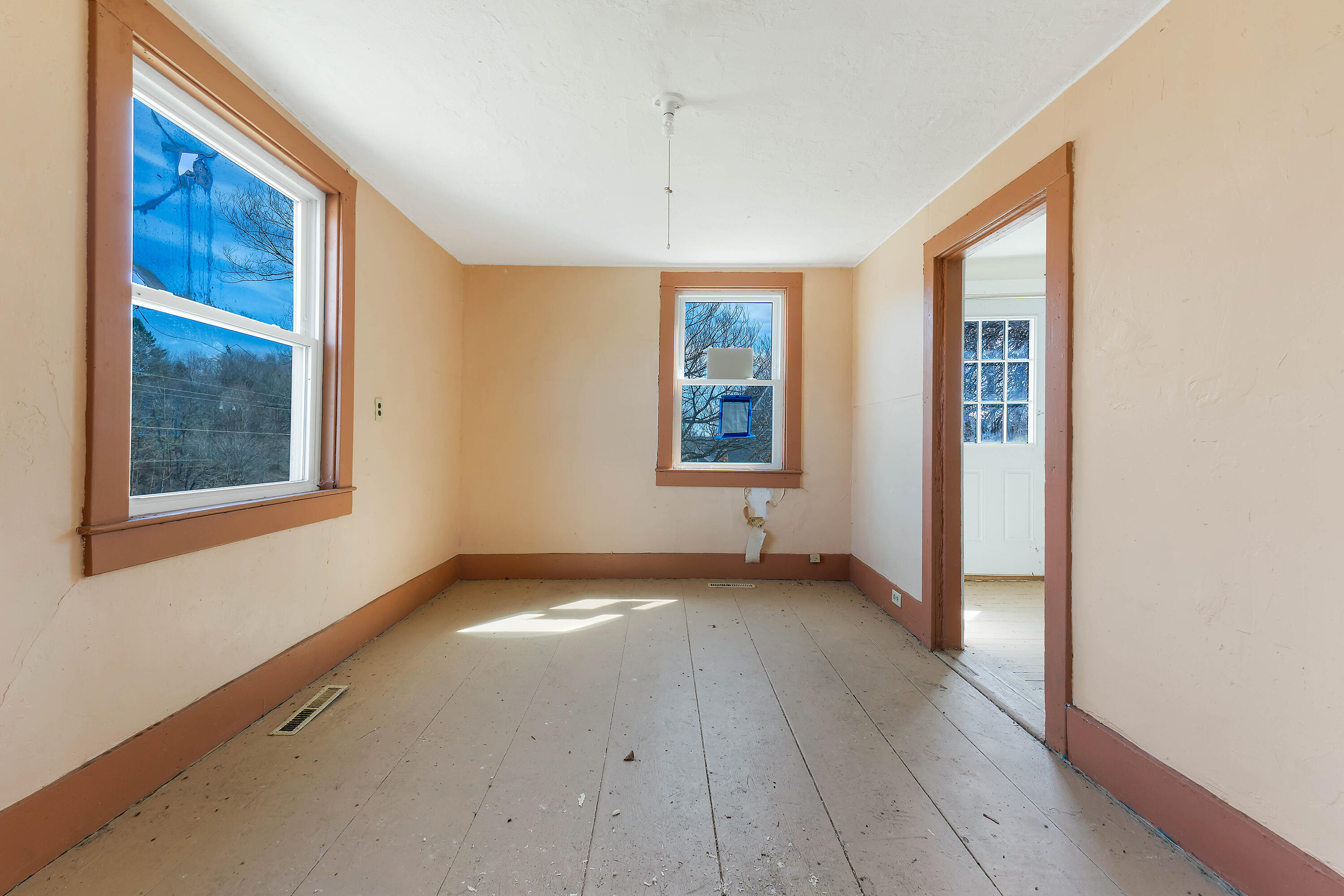 76 Fish Street Property Photo 13