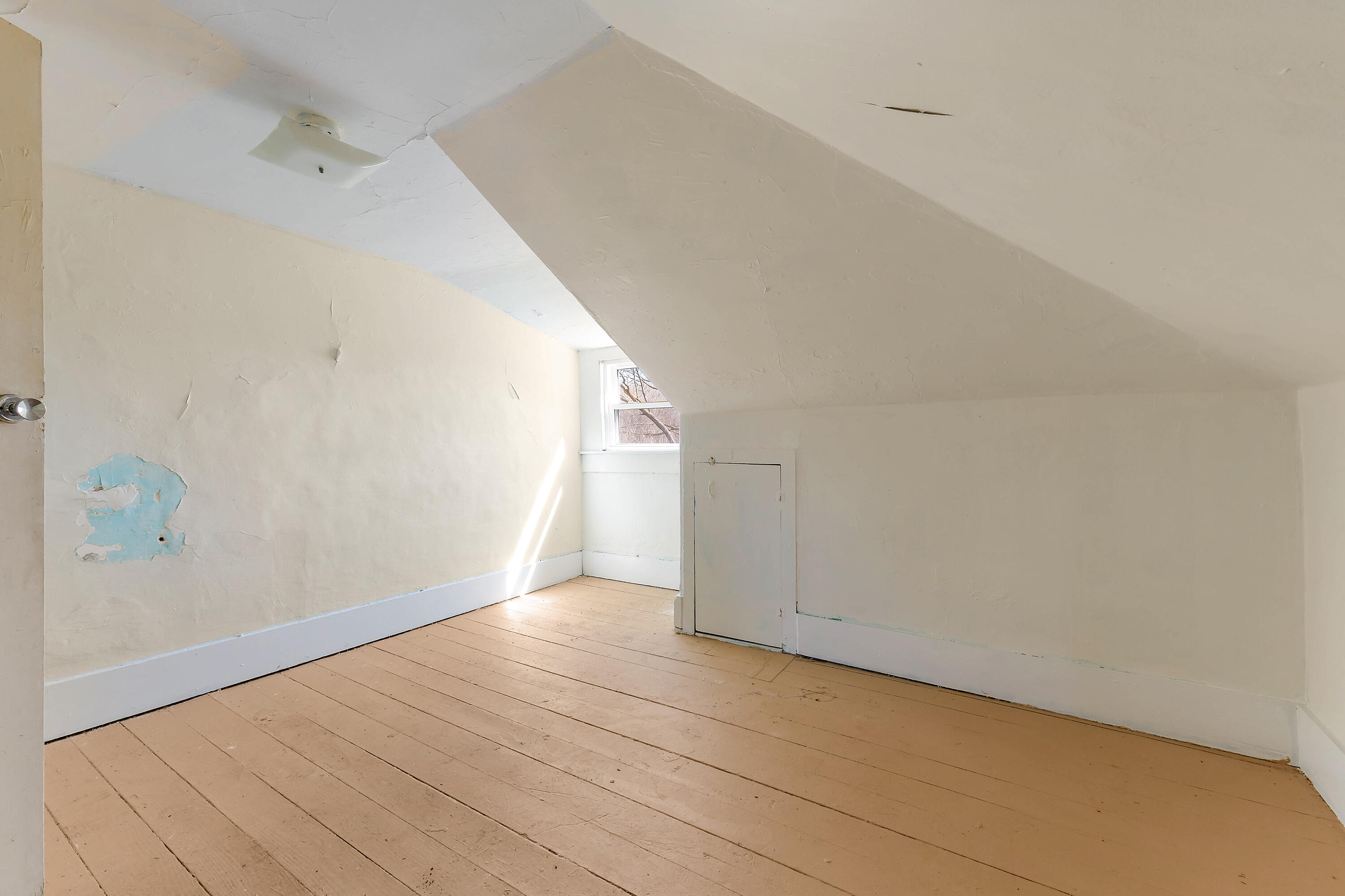 76 Fish Street Property Photo 20
