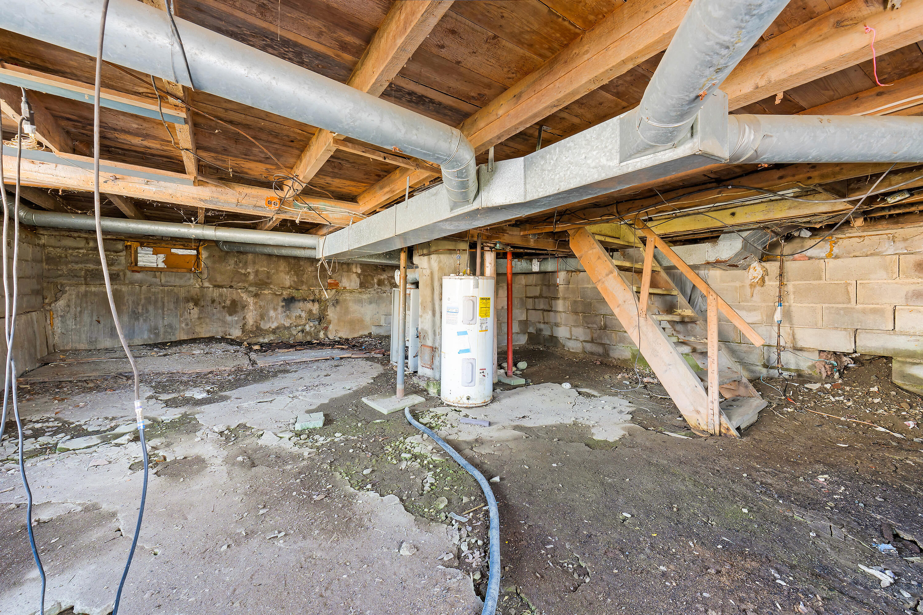 76 Fish Street Property Photo 26