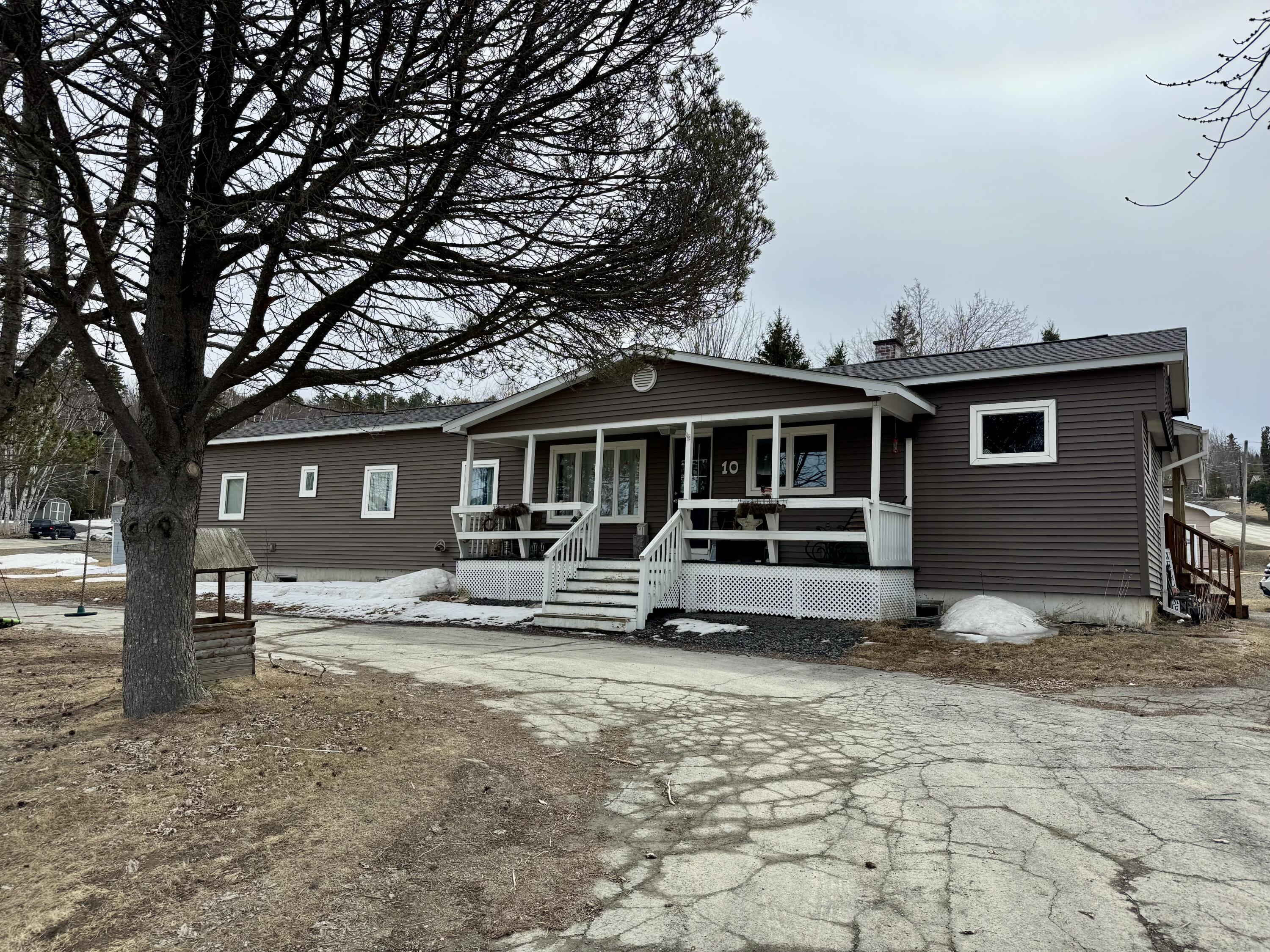 10 Dow Street Property Photo 1