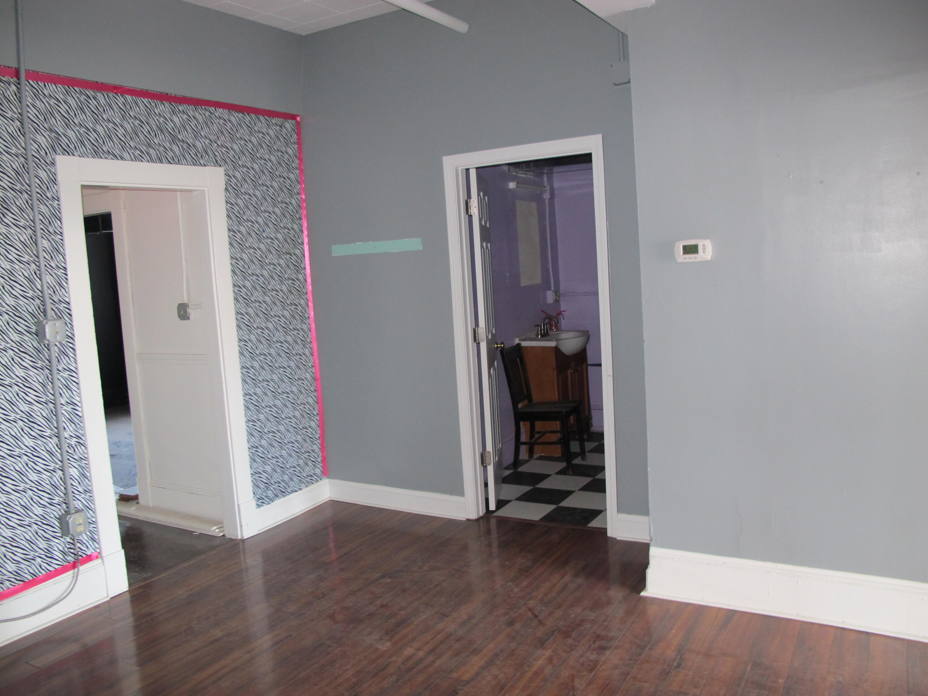 99 Main Street Property Photo 6
