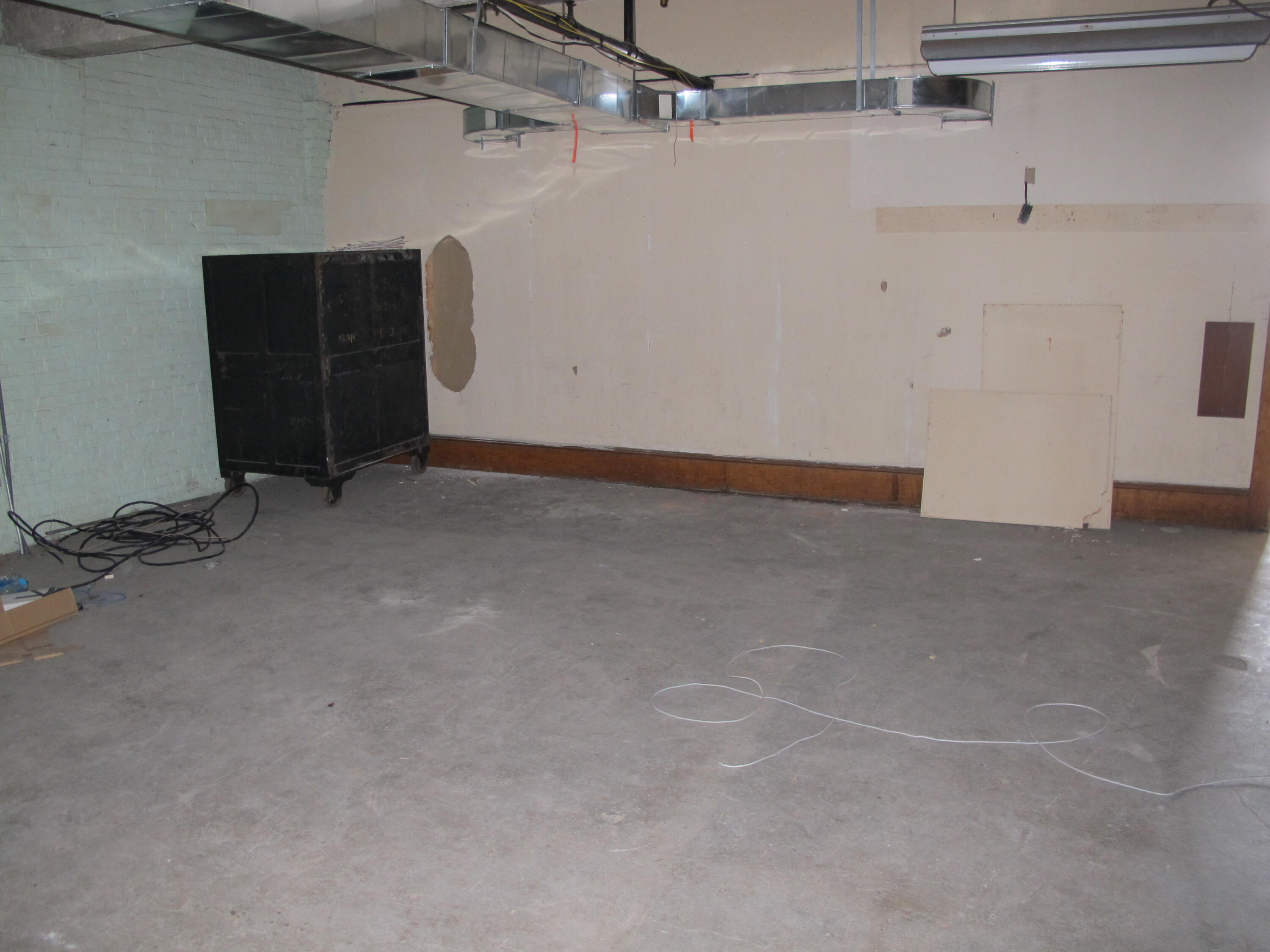 99 Main Street Property Photo 12