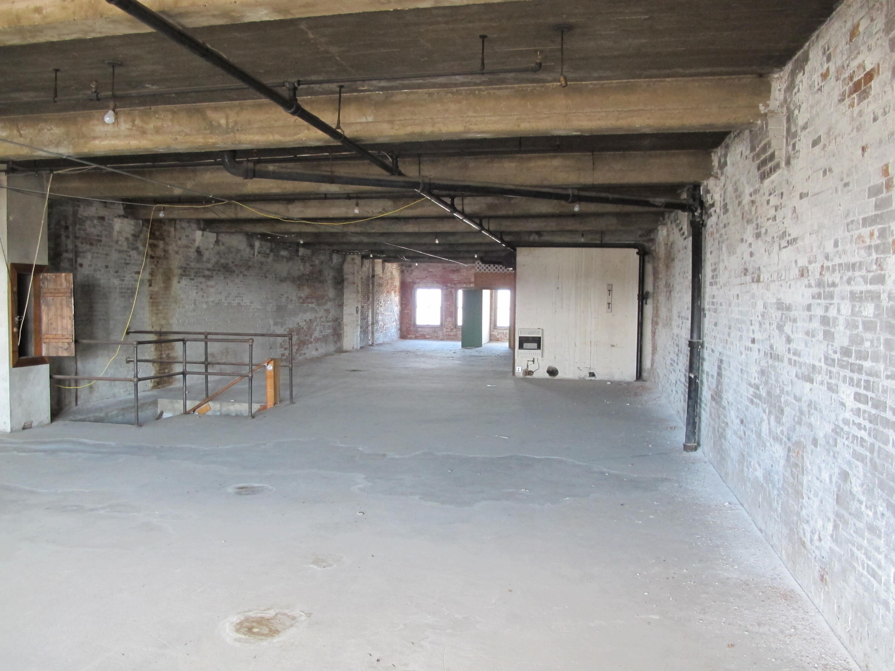 99 Main Street Property Photo 15