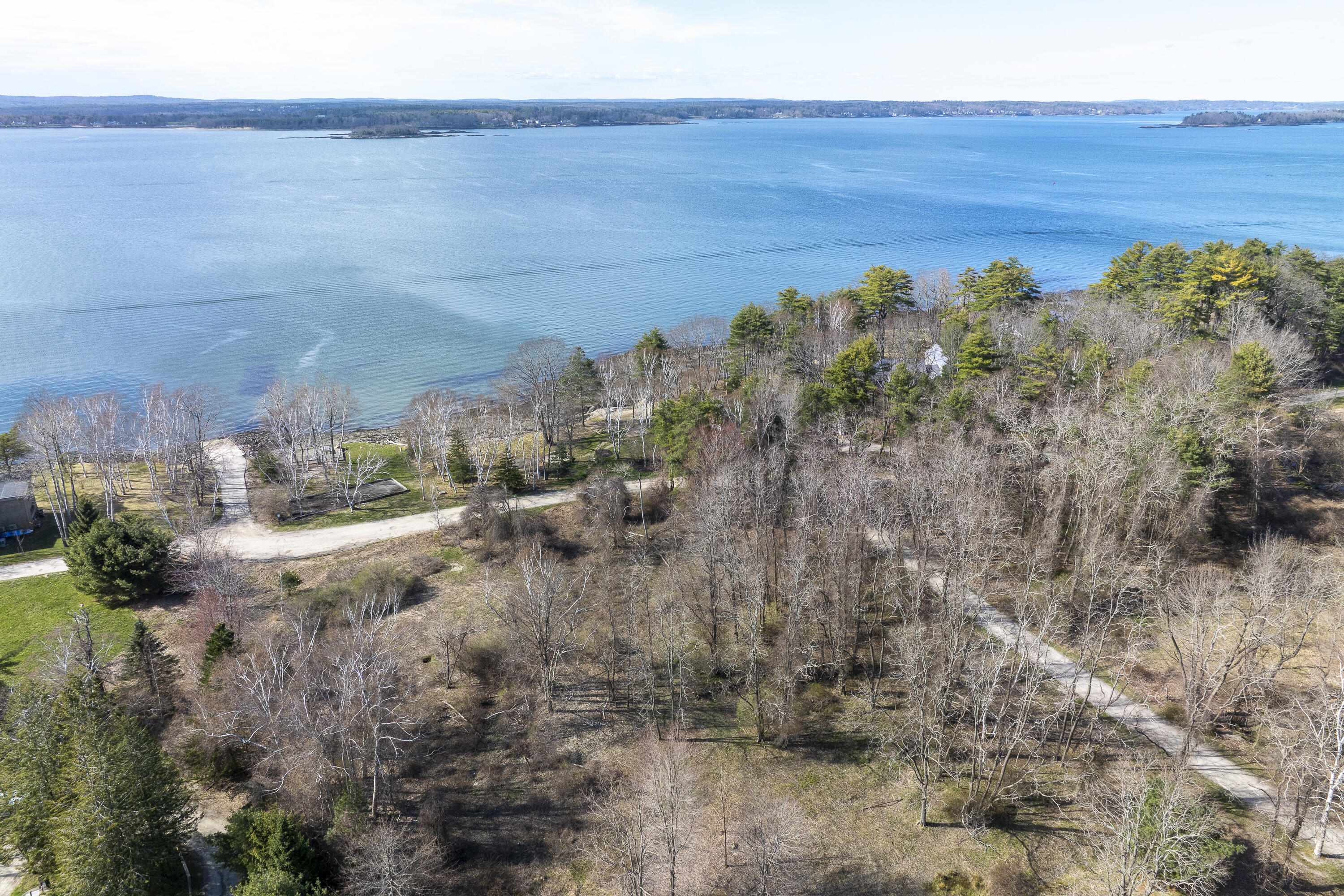 119 West Shore Drive Property Photo 3