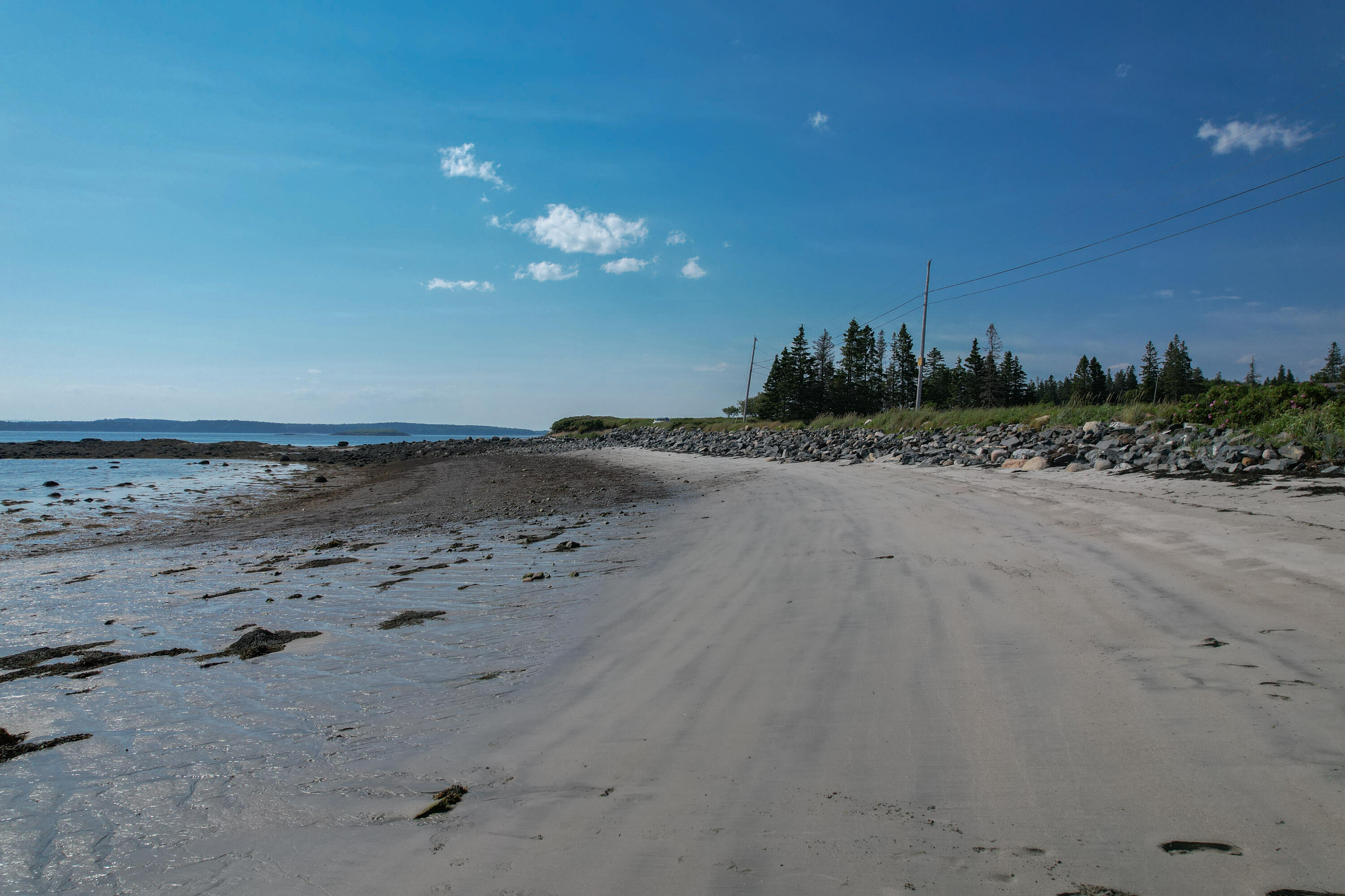 397 Cape Split Road Property Photo 2