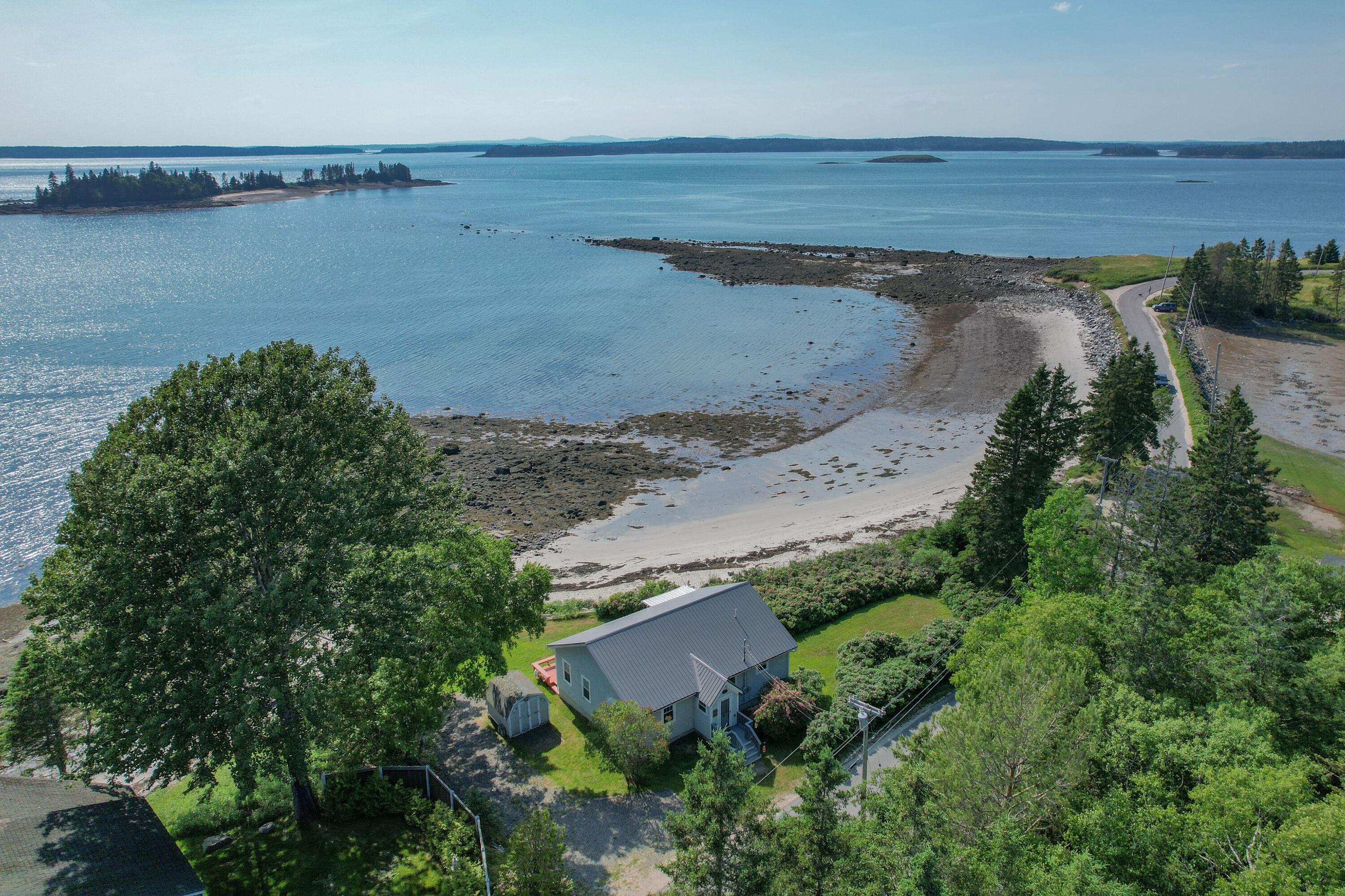 397 Cape Split Road Property Photo 3